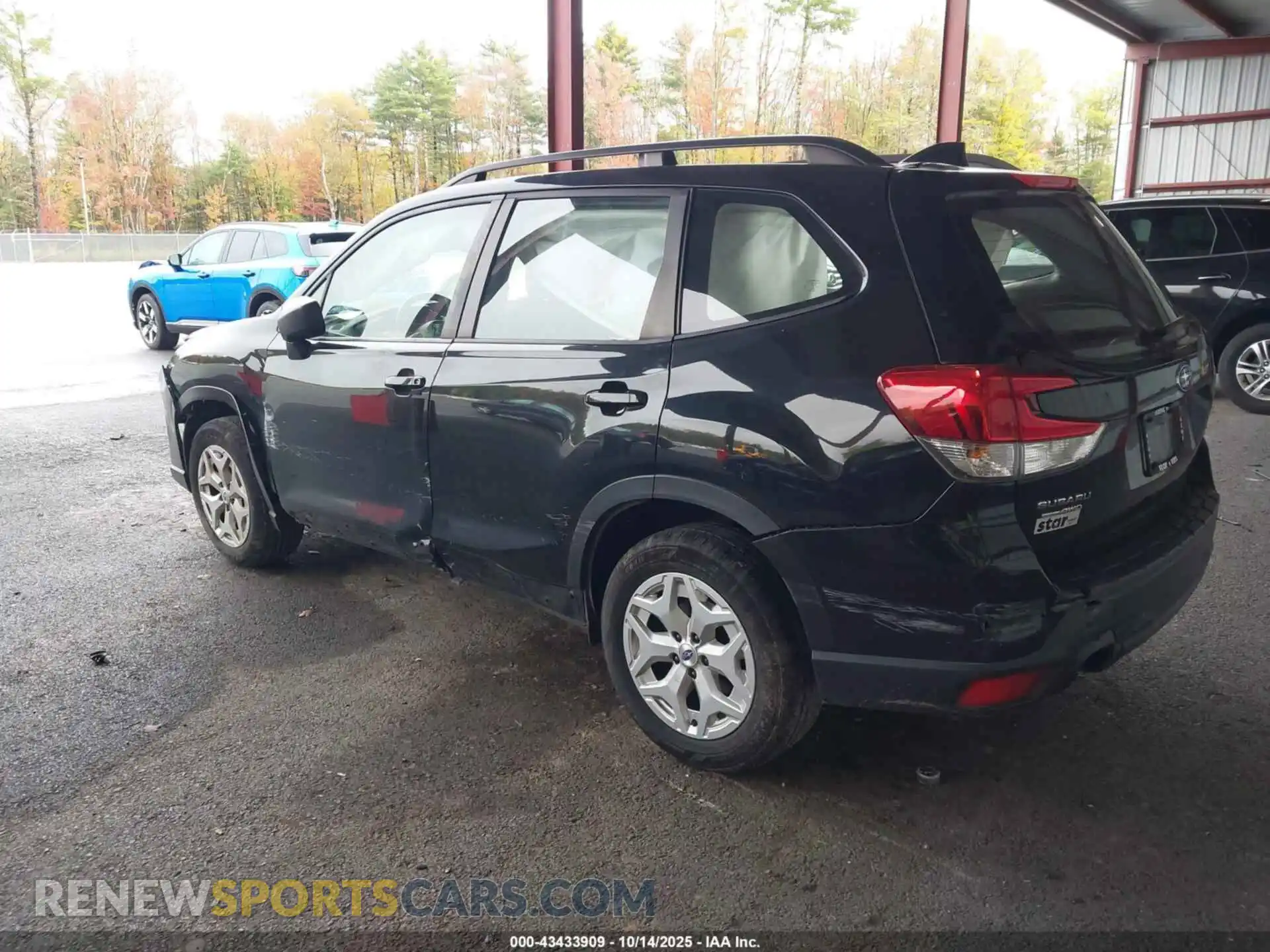 3 Photograph of a damaged car JF2SKADC7MH468751 SUBARU FORESTER 2021