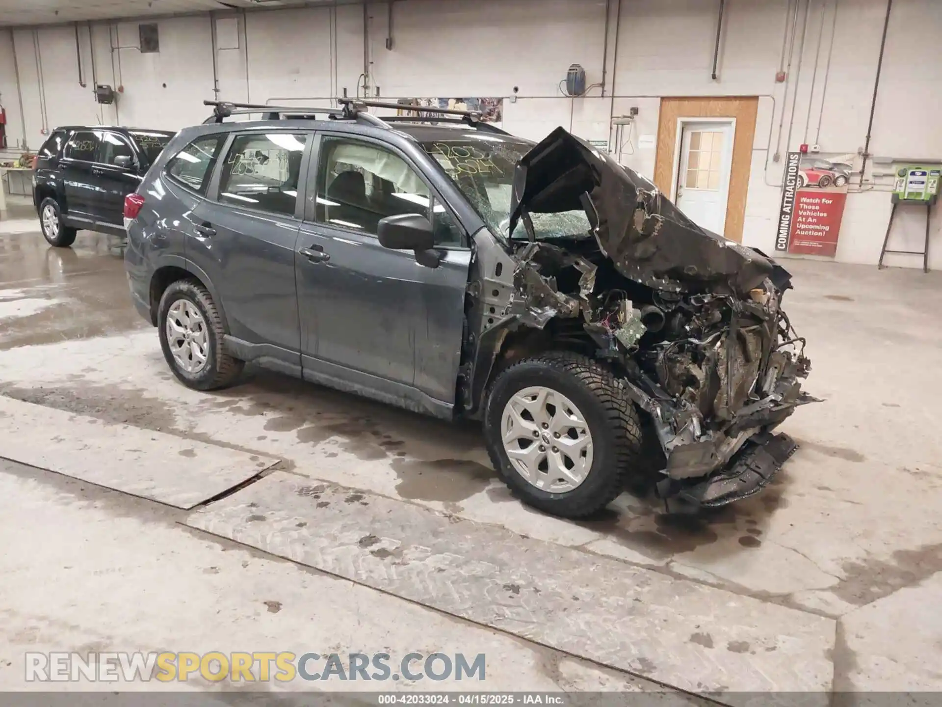 1 Photograph of a damaged car JF2SKADC9MH582122 SUBARU FORESTER 2021