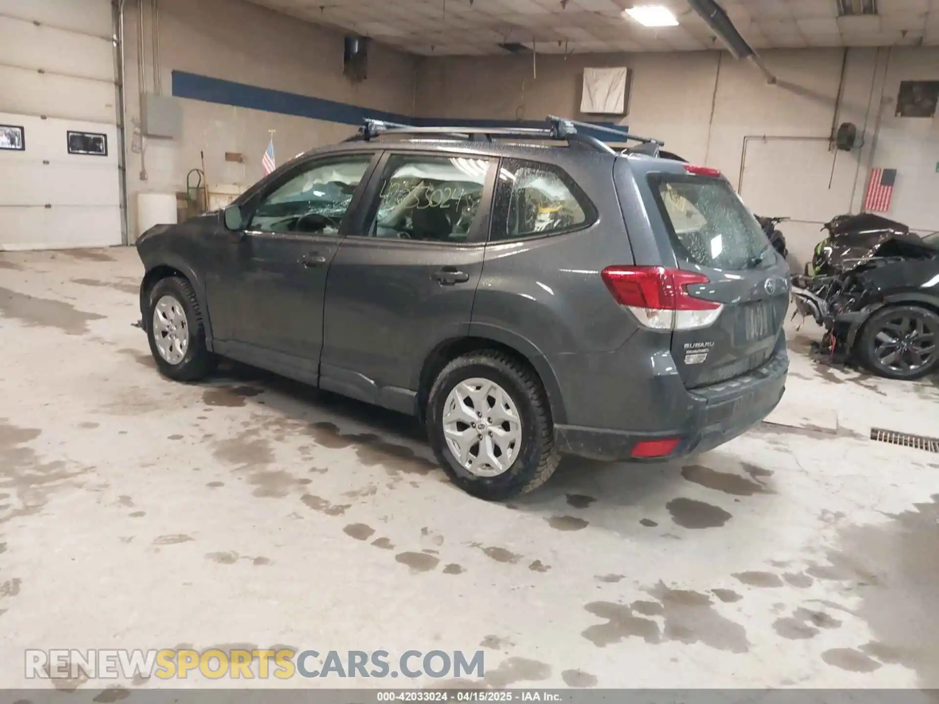3 Photograph of a damaged car JF2SKADC9MH582122 SUBARU FORESTER 2021