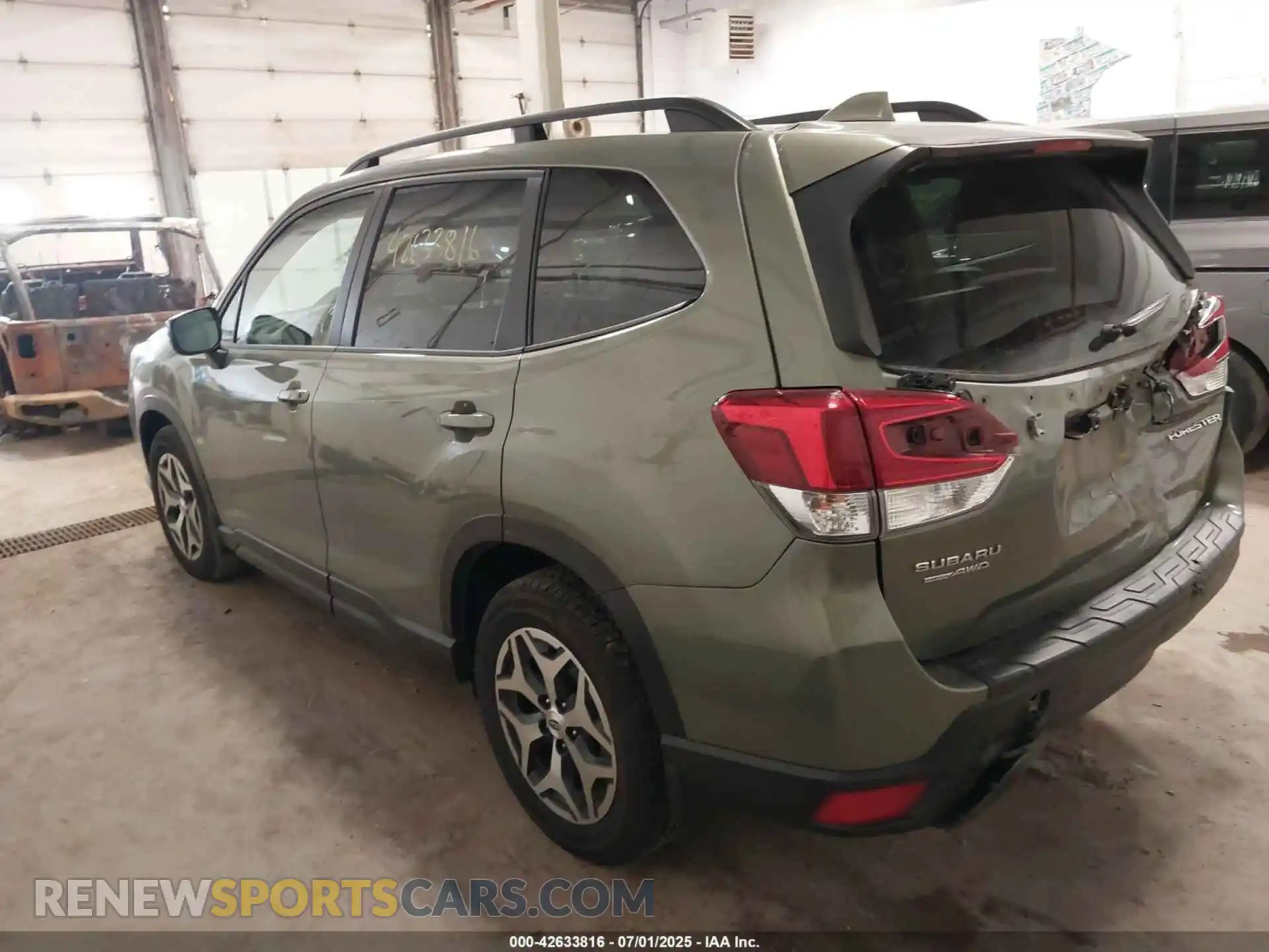 3 Photograph of a damaged car JF2SKAFC1MH542369 SUBARU FORESTER 2021
