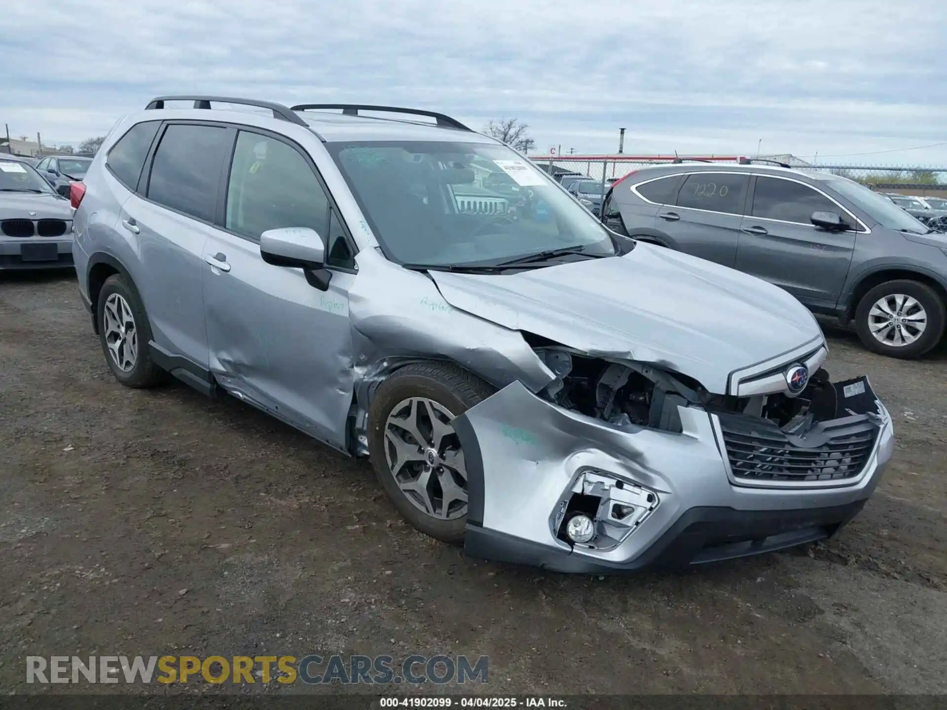 1 Photograph of a damaged car JF2SKAFC1MH547703 SUBARU FORESTER 2021