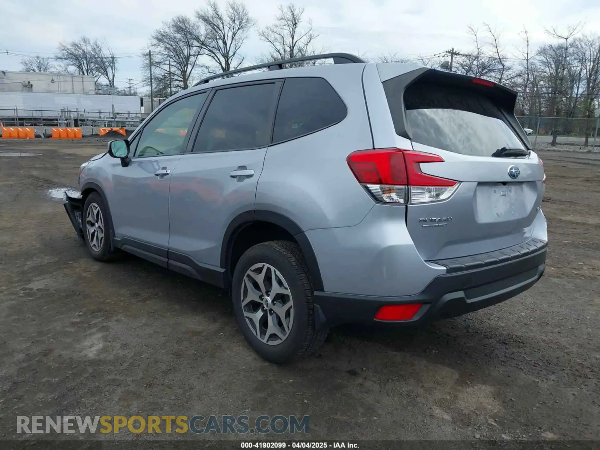 3 Photograph of a damaged car JF2SKAFC1MH547703 SUBARU FORESTER 2021