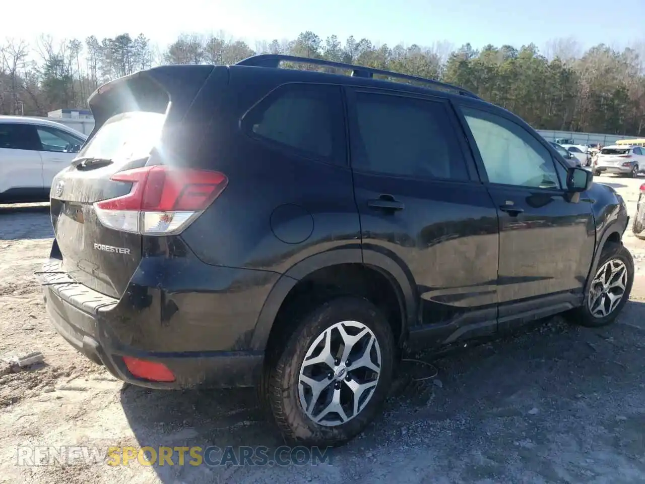 3 Photograph of a damaged car JF2SKAFC2MH401083 SUBARU FORESTER 2021