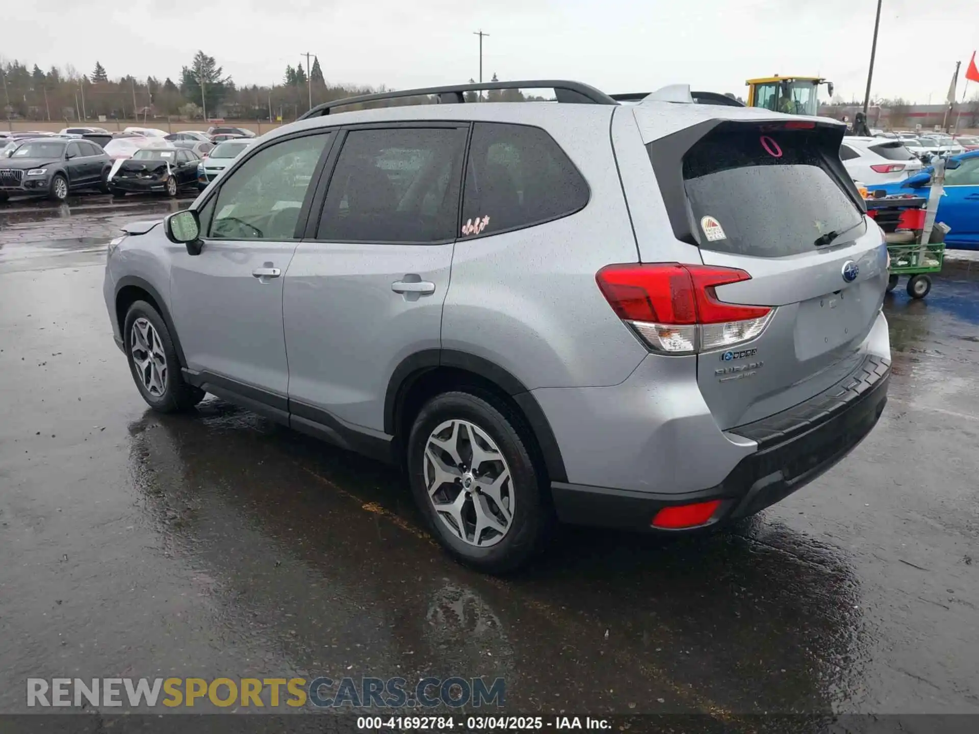 3 Photograph of a damaged car JF2SKAFC2MH544017 SUBARU FORESTER 2021