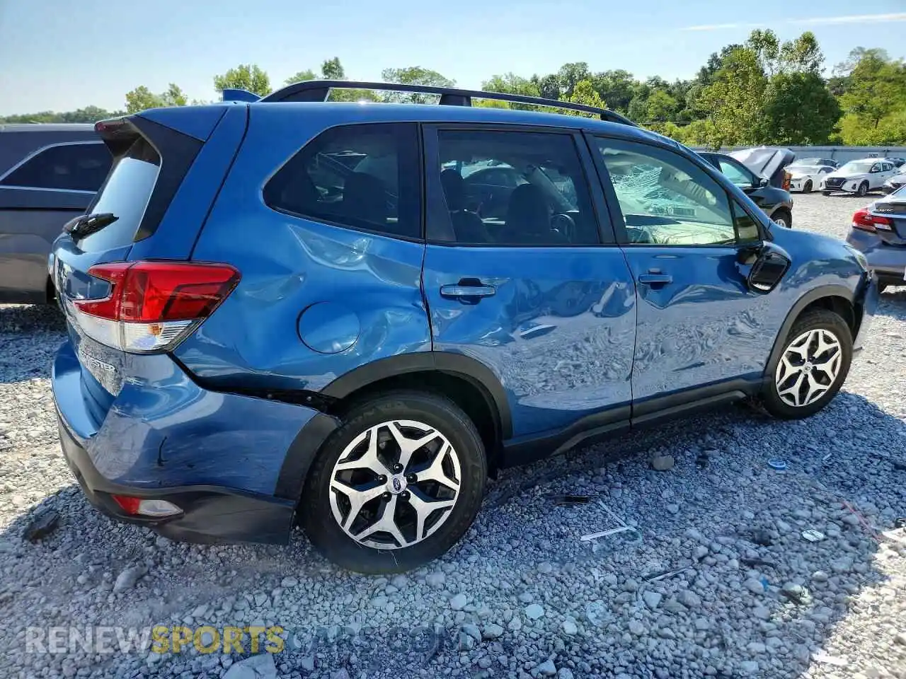 3 Фотография поврежденного автомобиля JF2SKAFC3MH457548 SUBARU FORESTER 2021