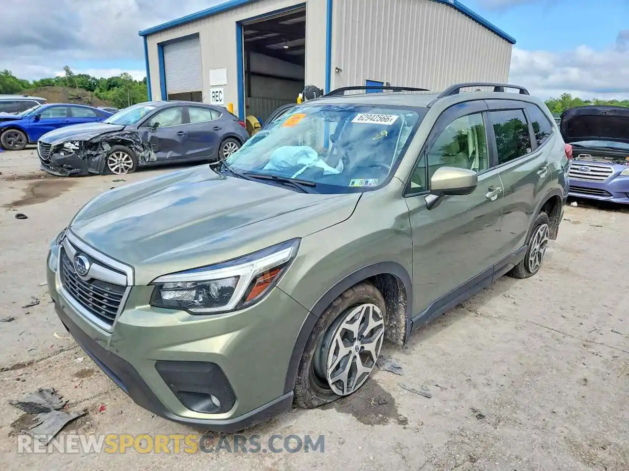 1 Photograph of a damaged car JF2SKAFC4MH514470 SUBARU FORESTER 2021