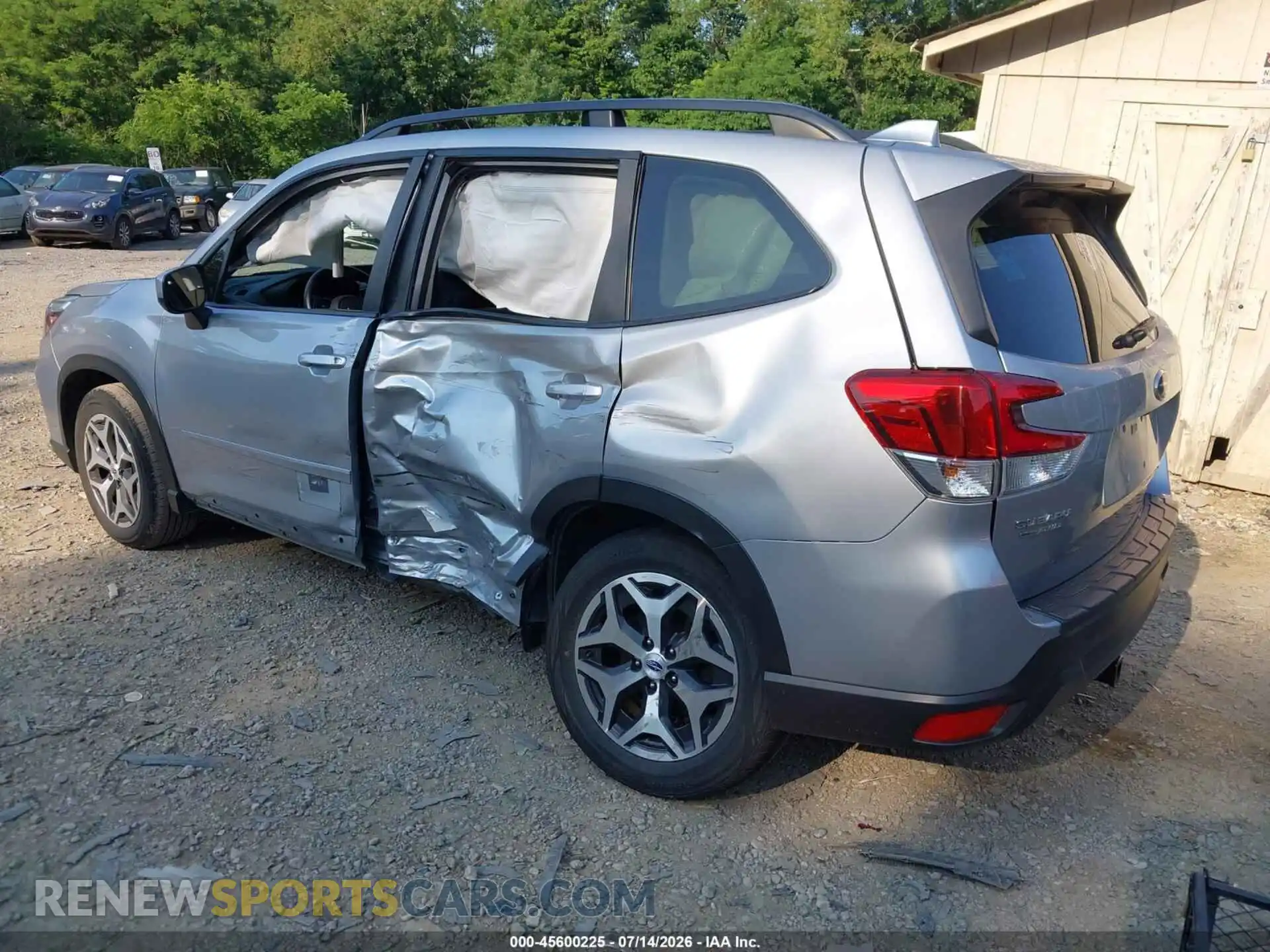 3 Фотография поврежденного автомобиля JF2SKAFC4MH561210 SUBARU FORESTER 2021