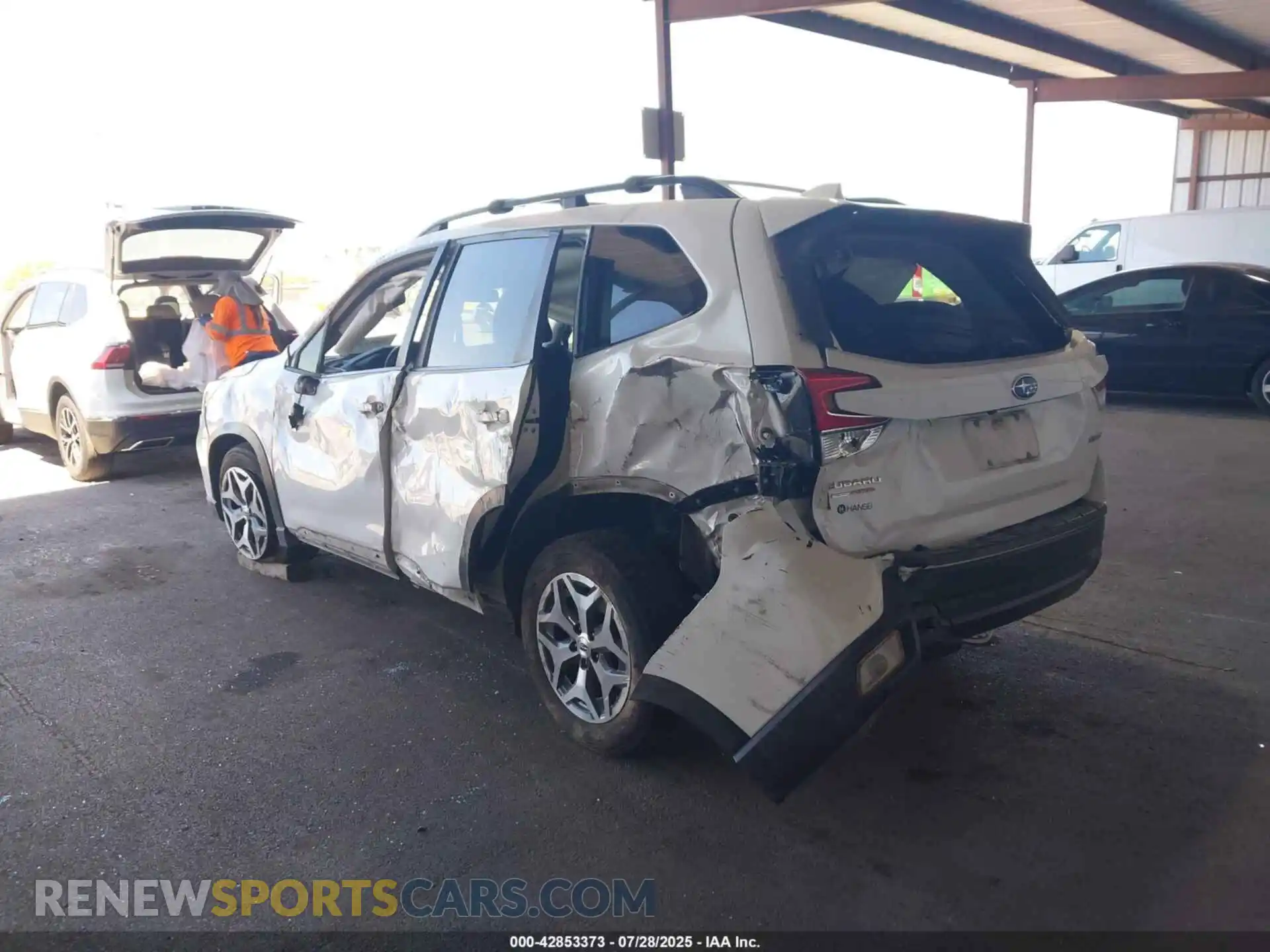 3 Photograph of a damaged car JF2SKAFC5MH459771 SUBARU FORESTER 2021