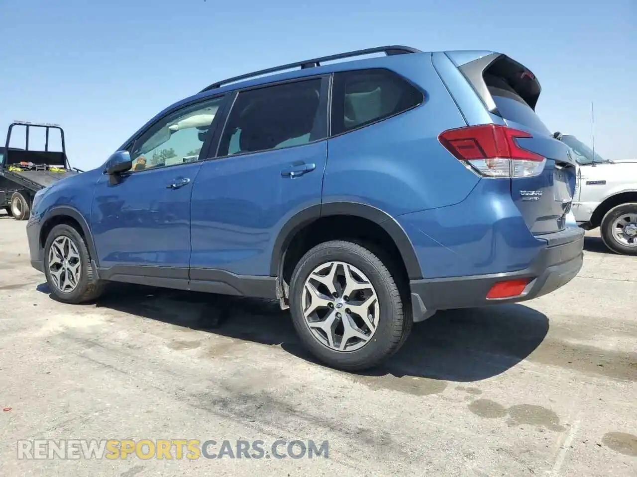 2 Photograph of a damaged car JF2SKAFC6MH405301 SUBARU FORESTER 2021