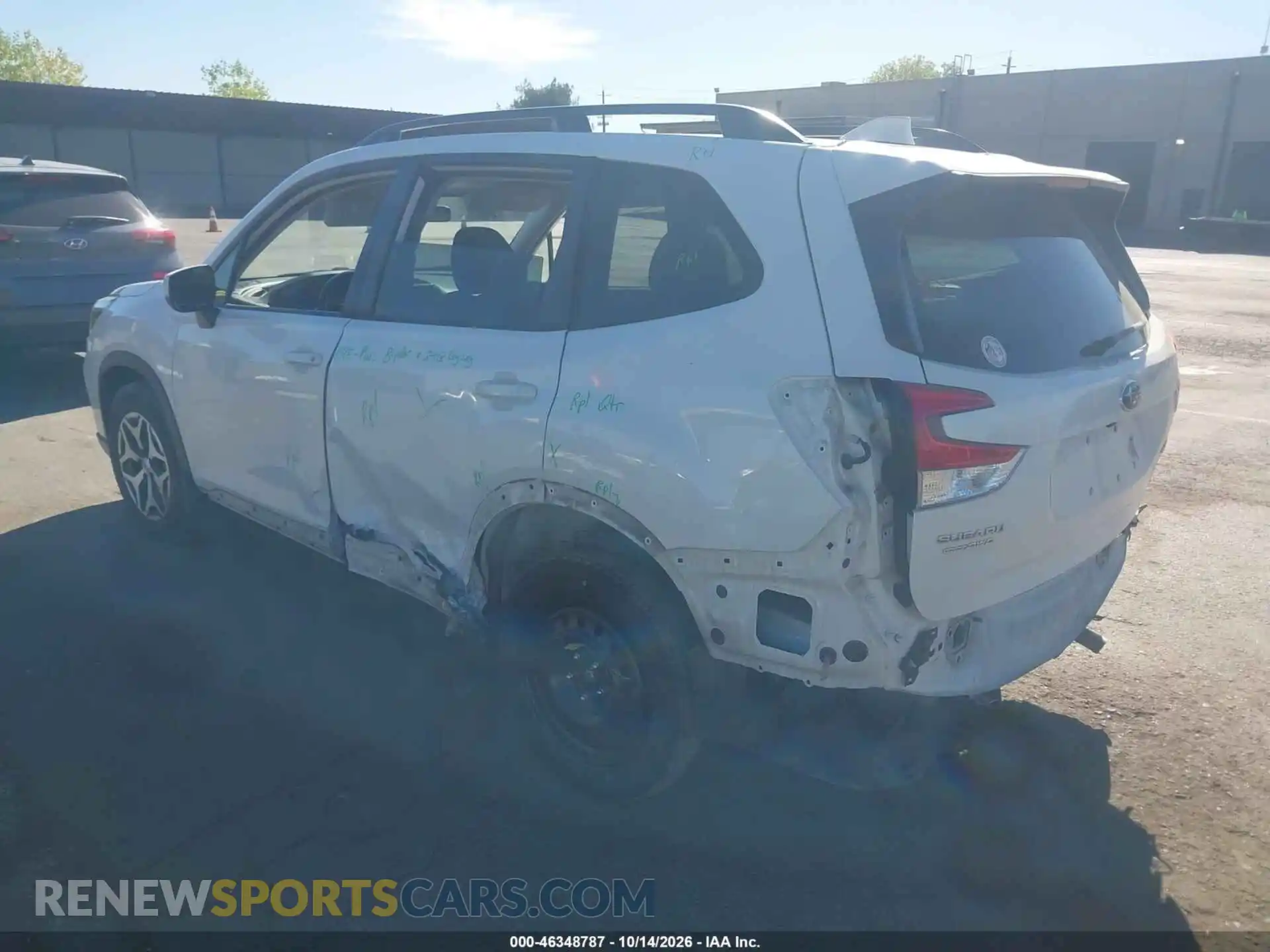 3 Photograph of a damaged car JF2SKAFC6MH496036 SUBARU FORESTER 2021