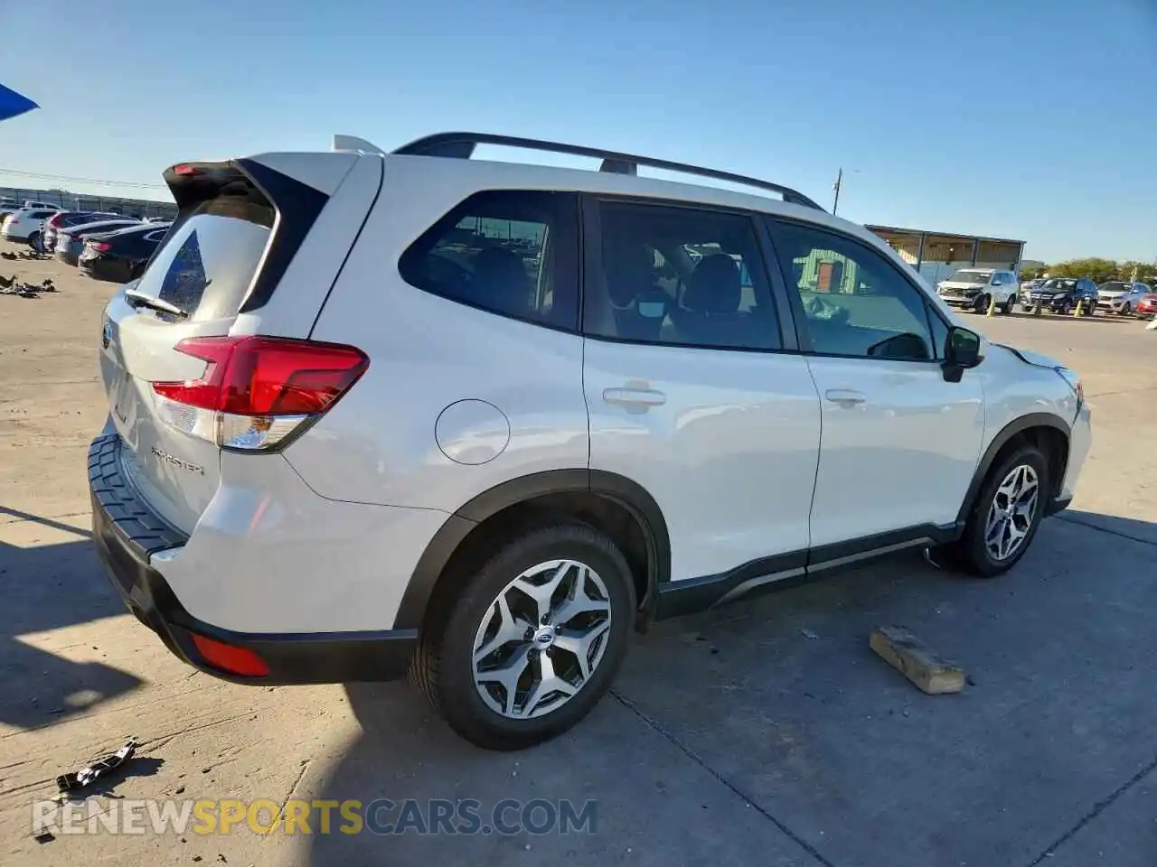3 Photograph of a damaged car JF2SKAFC6MH507049 SUBARU FORESTER 2021