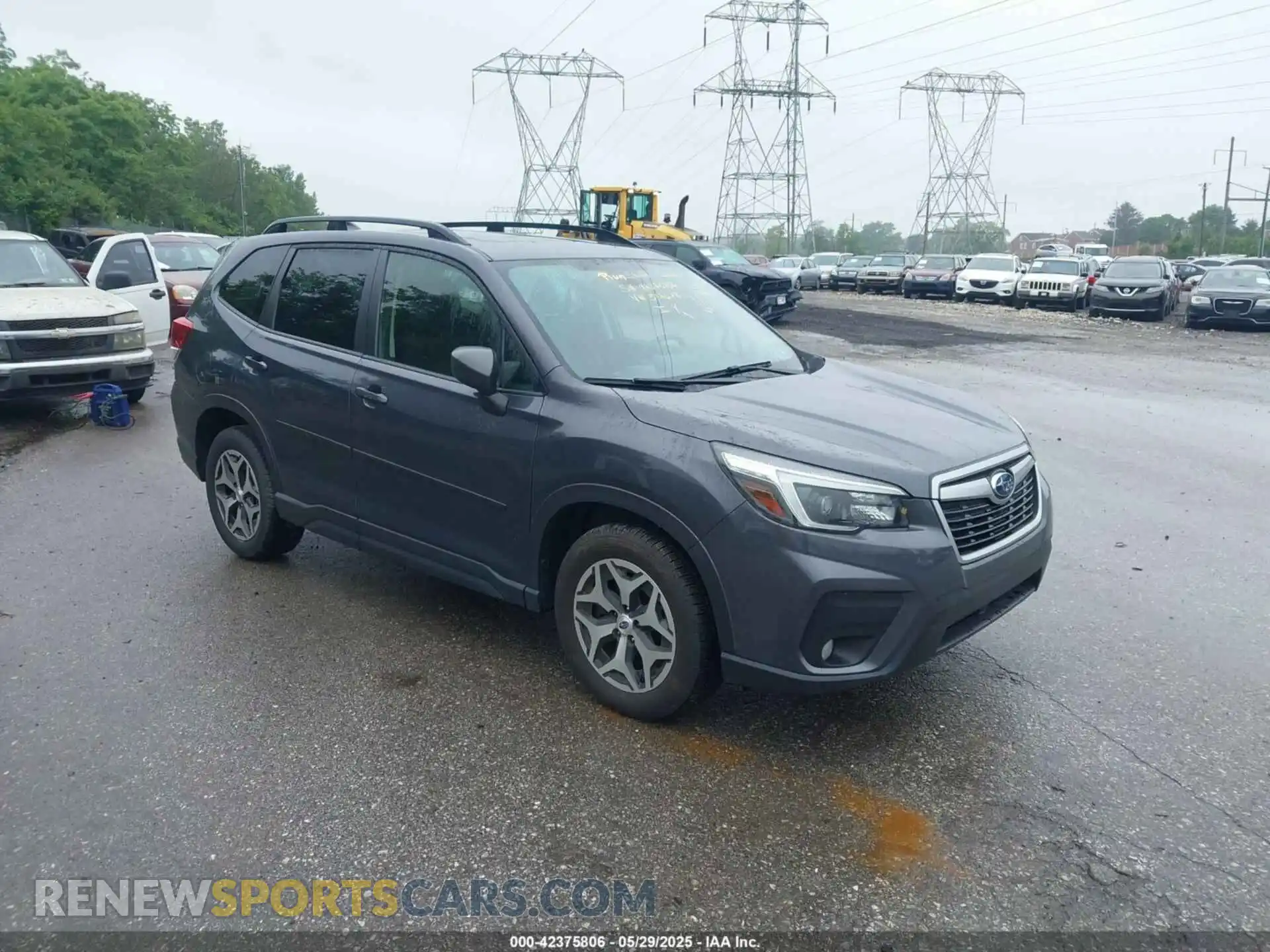 1 Photograph of a damaged car JF2SKAFC7MH512678 SUBARU FORESTER 2021