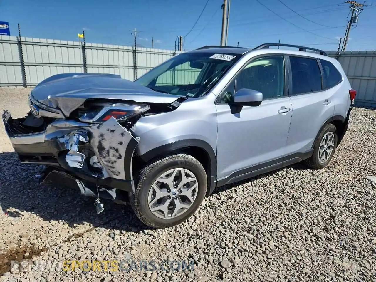 1 Photograph of a damaged car JF2SKAFC8MH536102 SUBARU FORESTER 2021