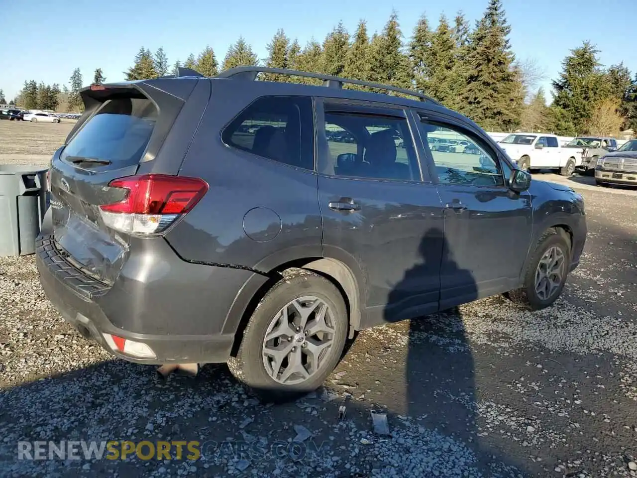 3 Photograph of a damaged car JF2SKAFC9MH412047 SUBARU FORESTER 2021