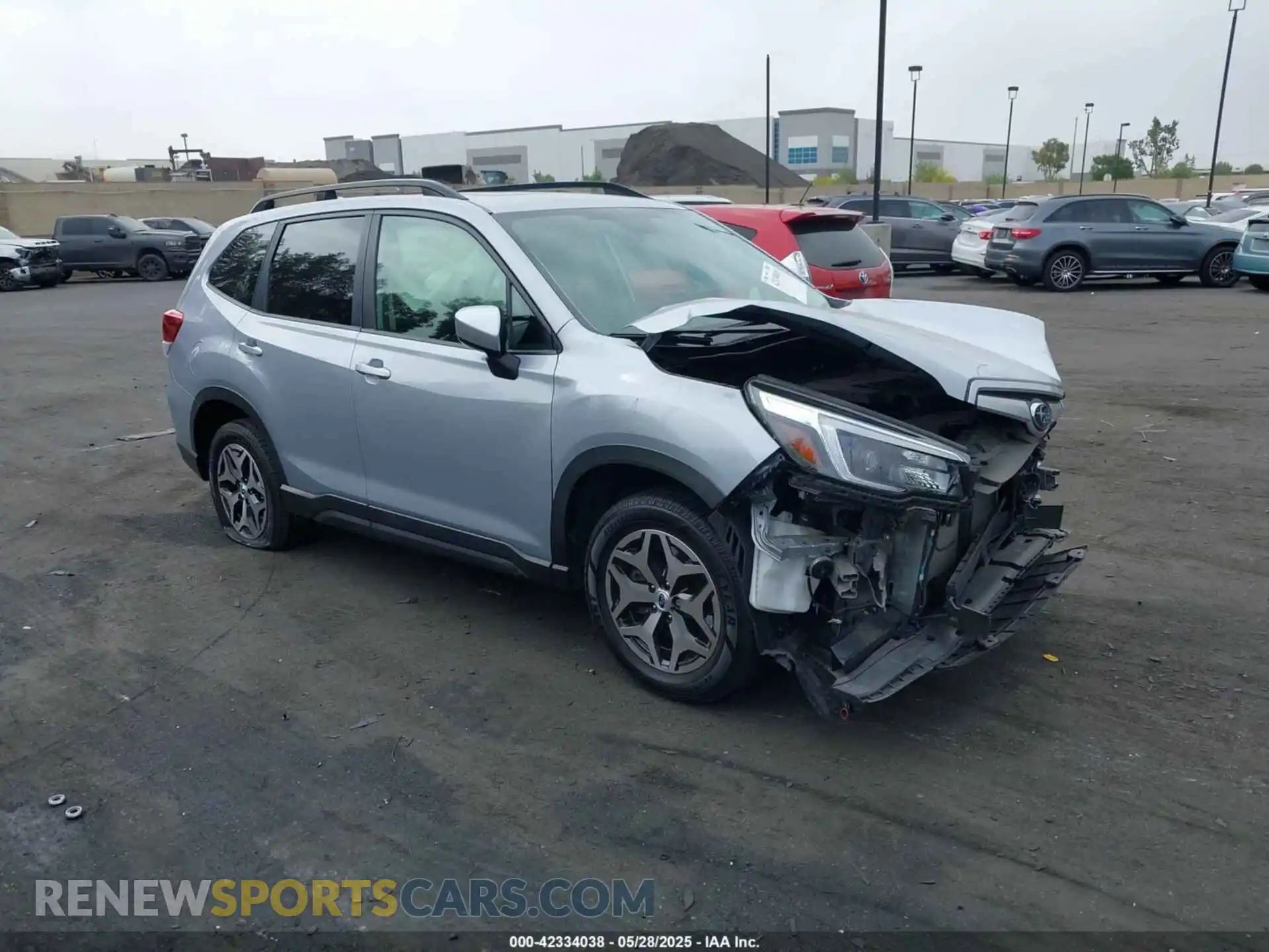 1 Photograph of a damaged car JF2SKAFC9MH431021 SUBARU FORESTER 2021