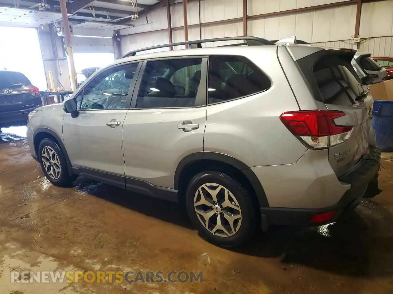 2 Photograph of a damaged car JF2SKAFC9MH585390 SUBARU FORESTER 2021