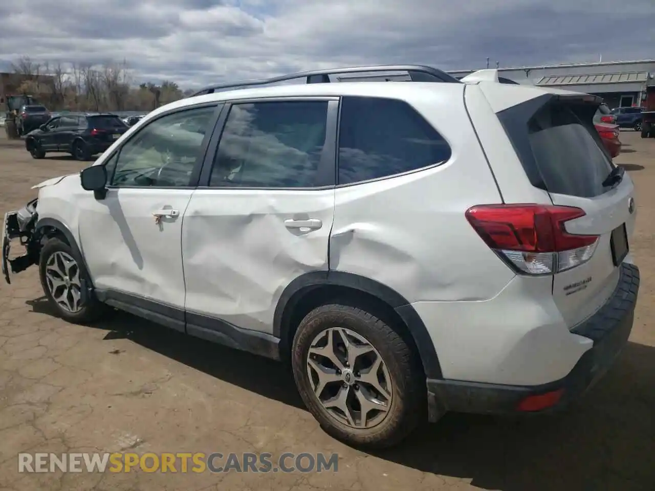 2 Photograph of a damaged car JF2SKAJC0MH467641 SUBARU FORESTER 2021