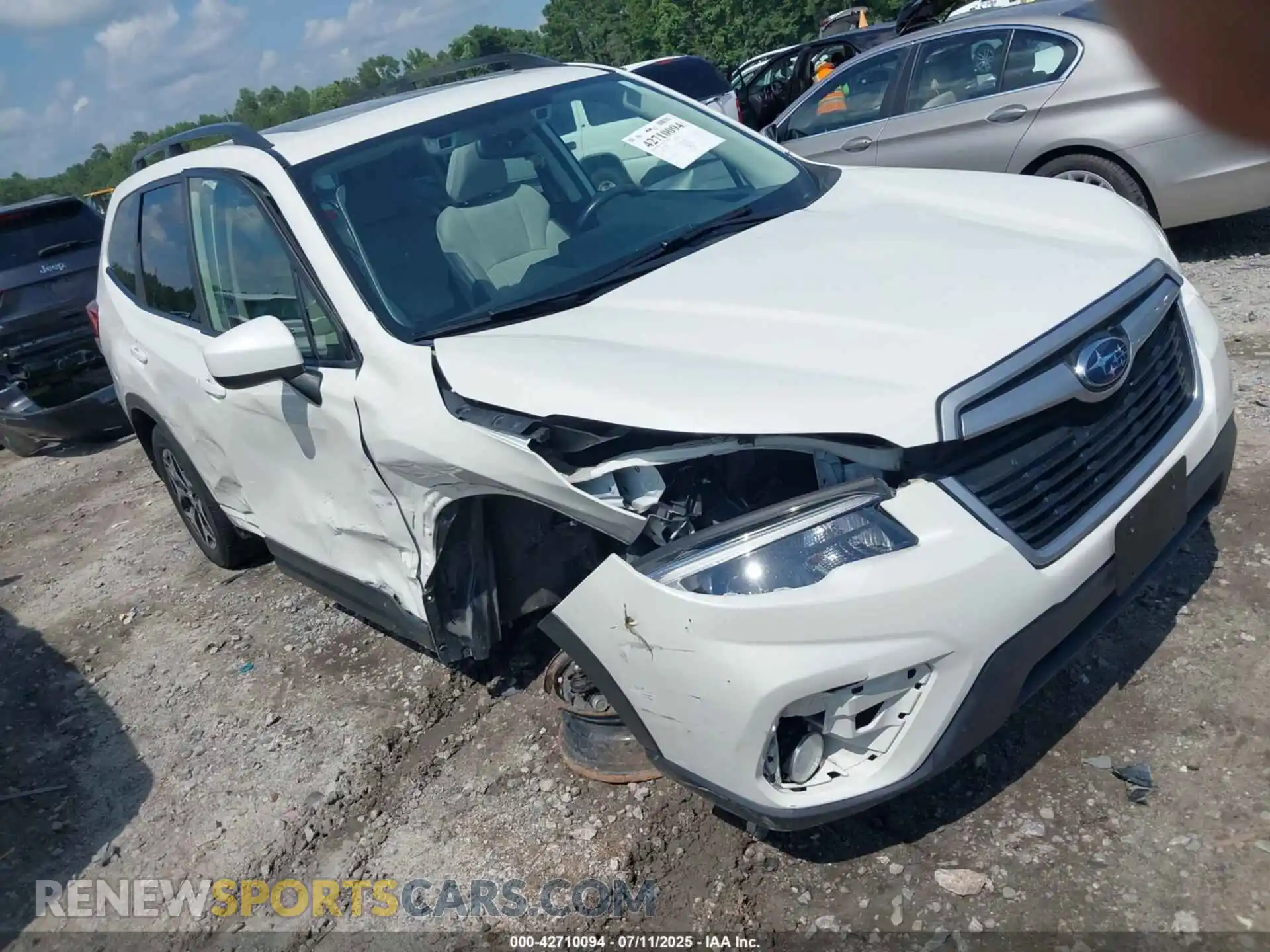 1 Photograph of a damaged car JF2SKAJC2MH430736 SUBARU FORESTER 2021