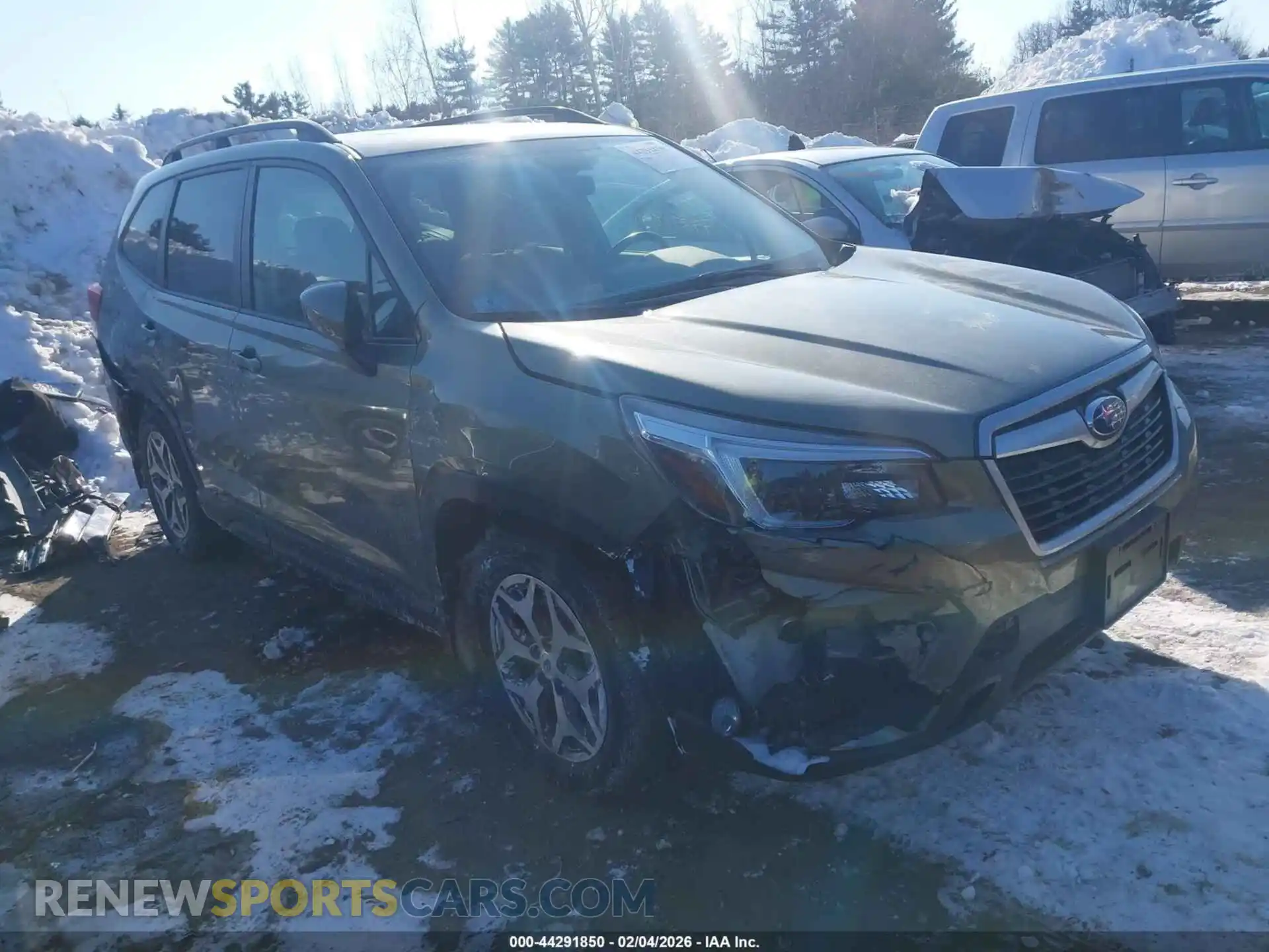 1 Photograph of a damaged car JF2SKAJC2MH530707 SUBARU FORESTER 2021