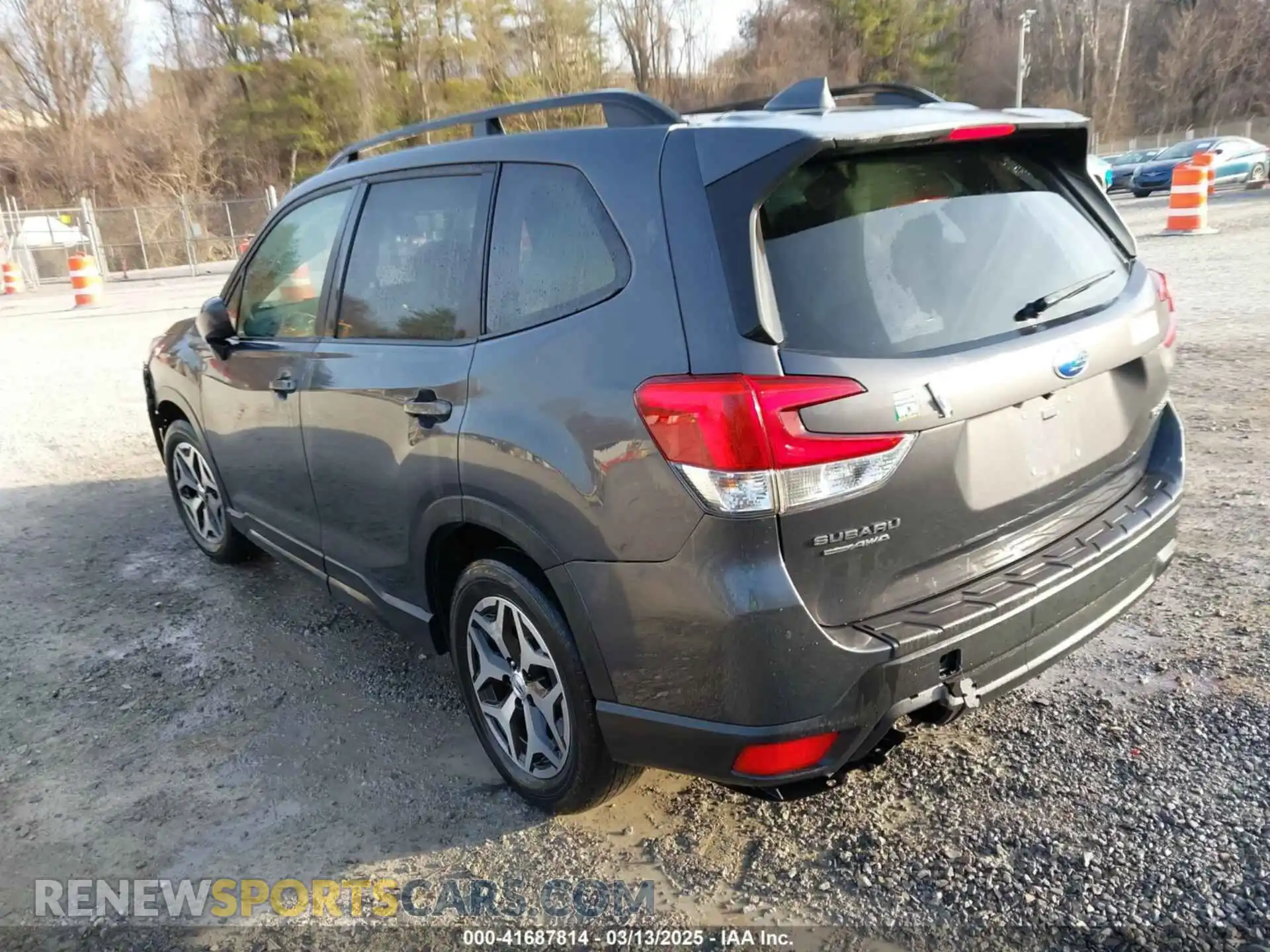 3 Photograph of a damaged car JF2SKAJC3MH493747 SUBARU FORESTER 2021