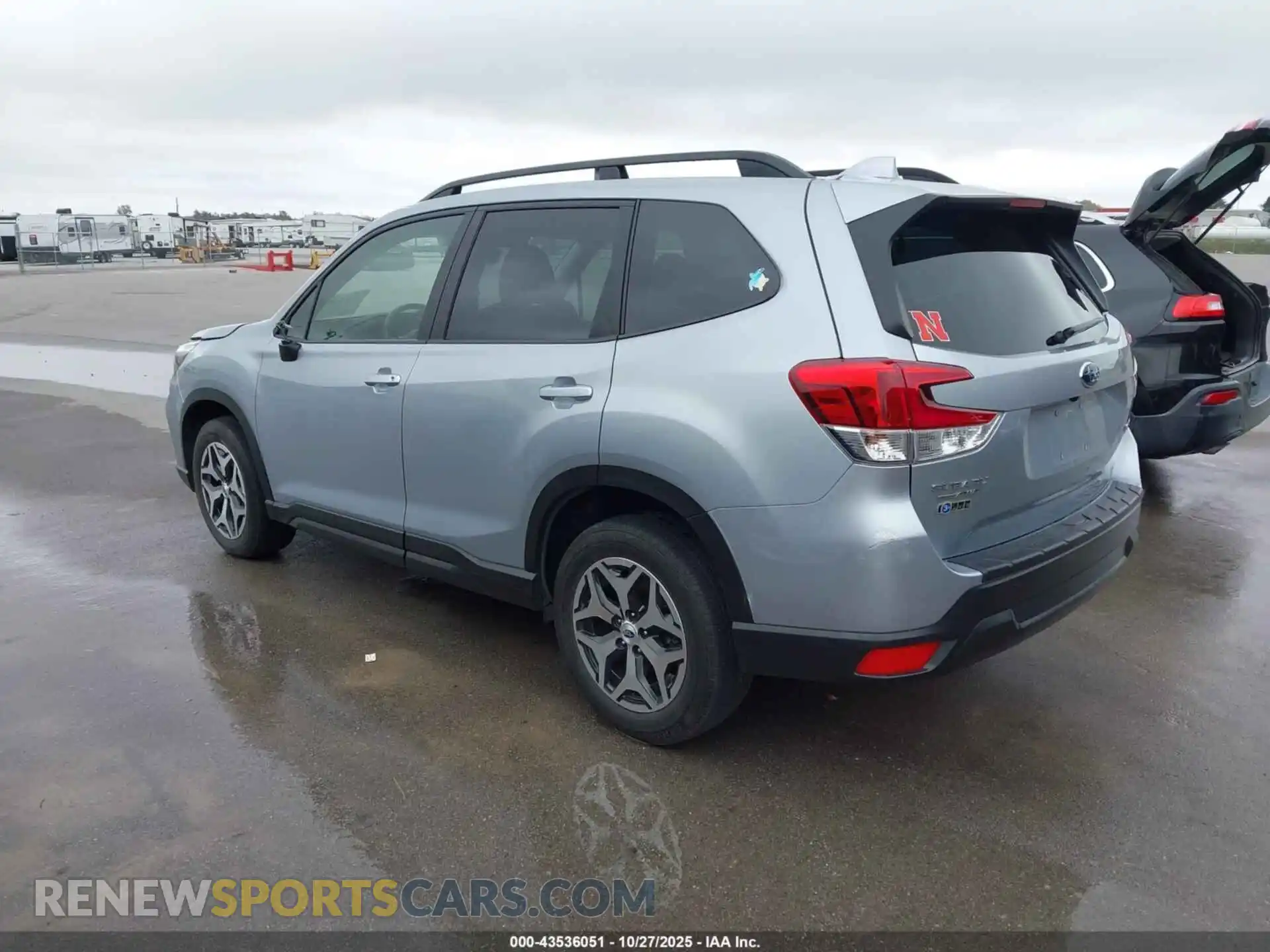 3 Photograph of a damaged car JF2SKAJC5MH469532 SUBARU FORESTER 2021