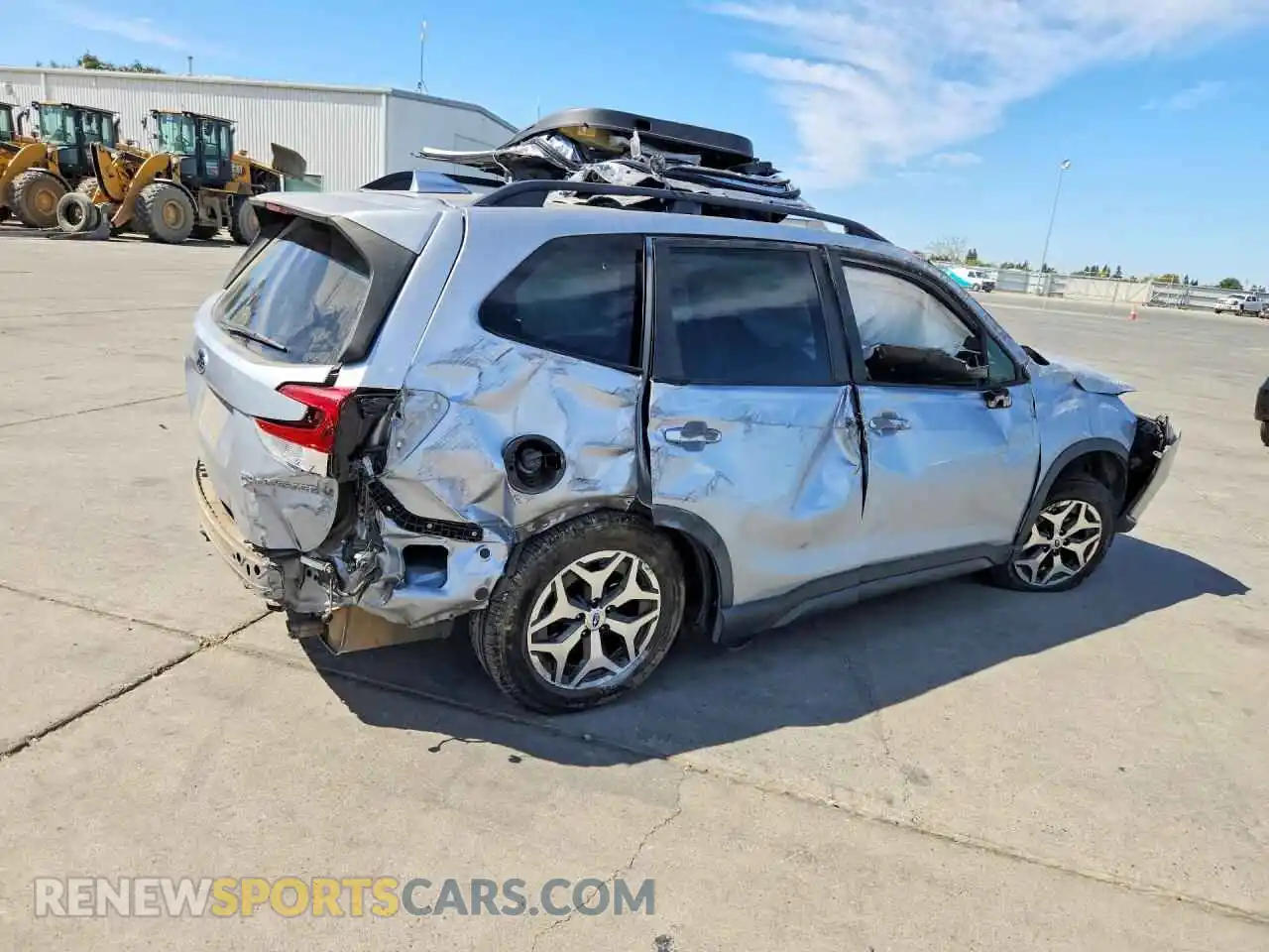 3 Photograph of a damaged car JF2SKAJC8MH447489 SUBARU FORESTER 2021
