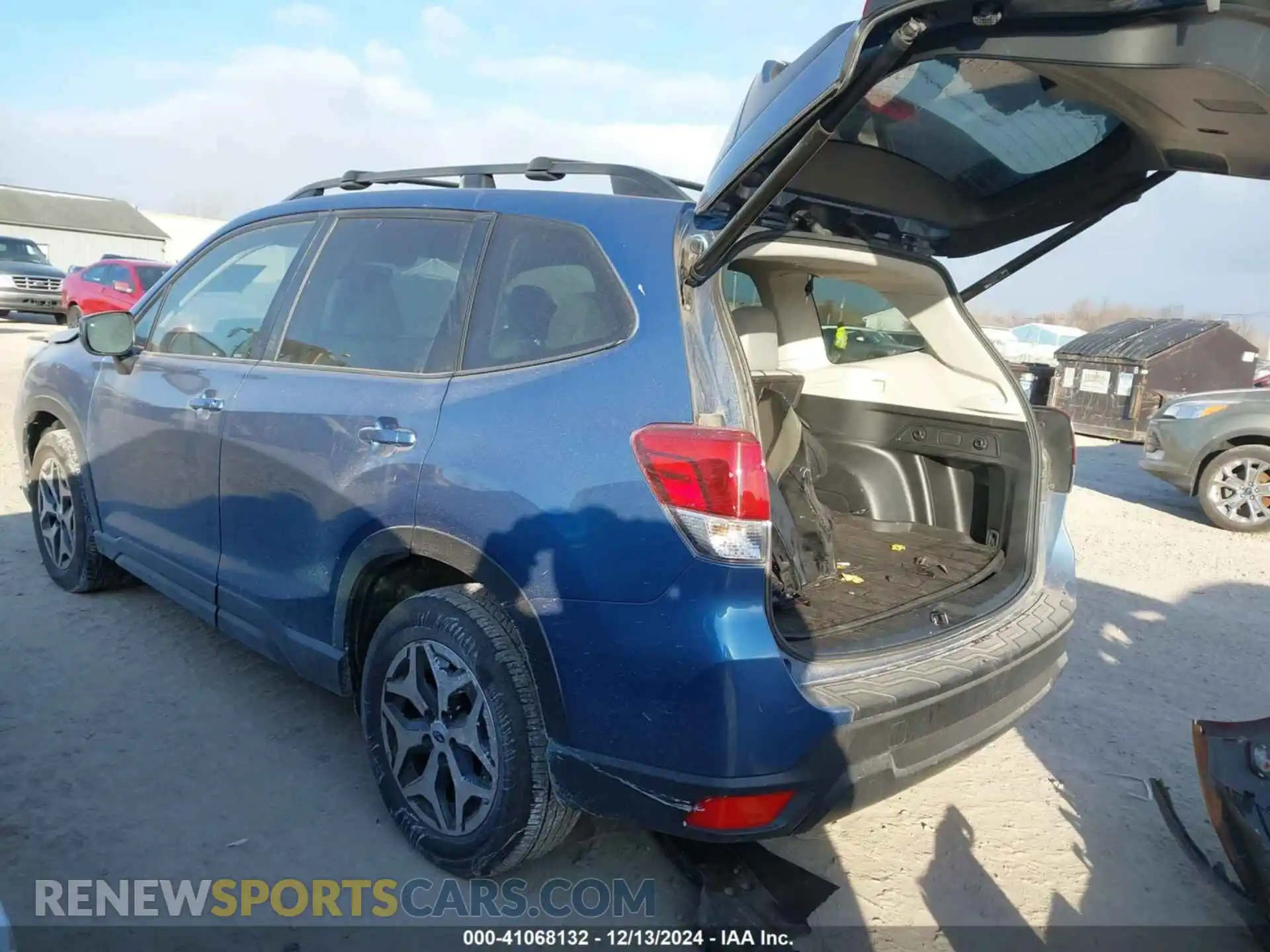 3 Photograph of a damaged car JF2SKAJC8MH551304 SUBARU FORESTER 2021