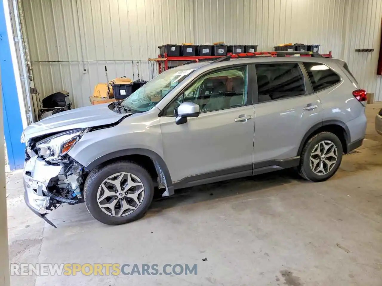 1 Photograph of a damaged car JF2SKAJC9MH470022 SUBARU FORESTER 2021