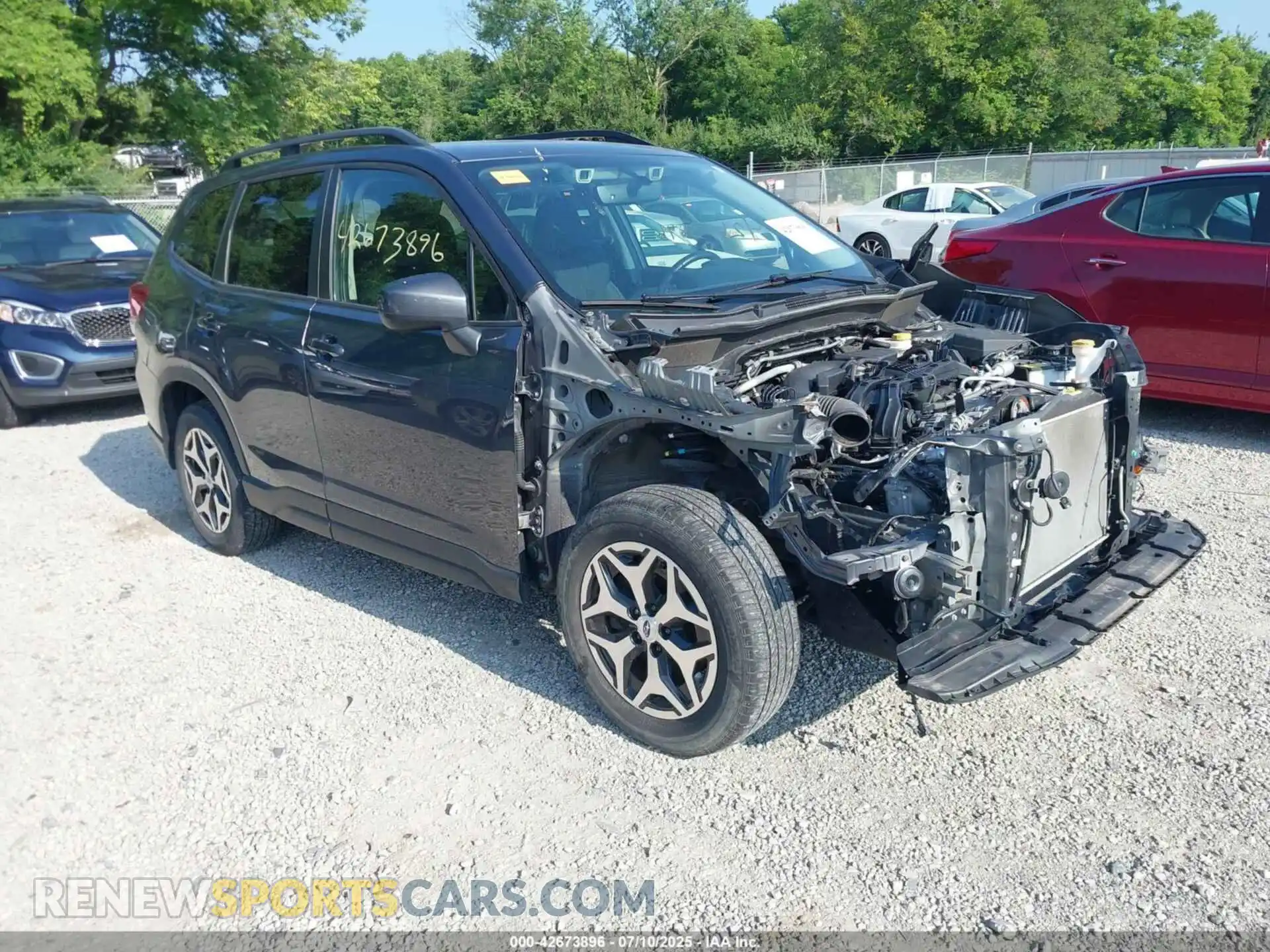 1 Photograph of a damaged car JF2SKAJC9MH562537 SUBARU FORESTER 2021