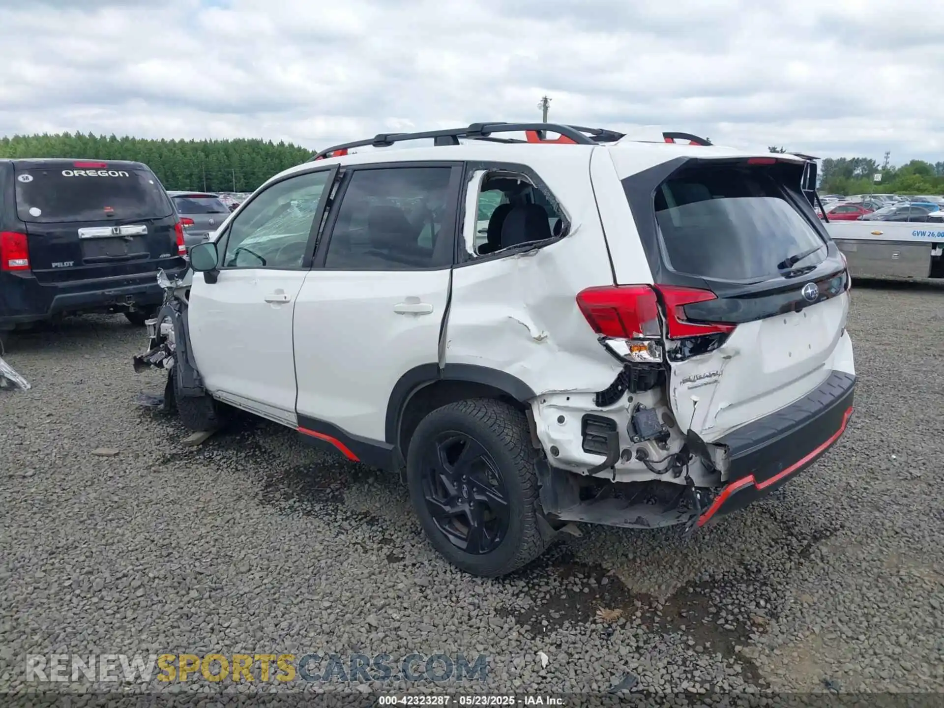 3 Photograph of a damaged car JF2SKARC0MH506247 SUBARU FORESTER 2021