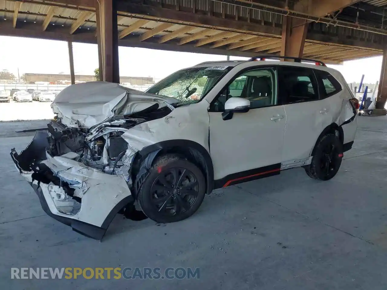 1 Фотография поврежденного автомобиля JF2SKARC1MH570507 SUBARU FORESTER 2021