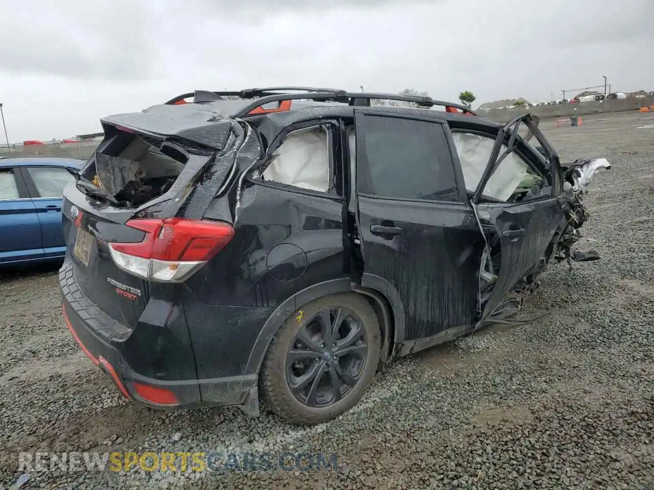 3 Photograph of a damaged car JF2SKARC3MH482350 SUBARU FORESTER 2021