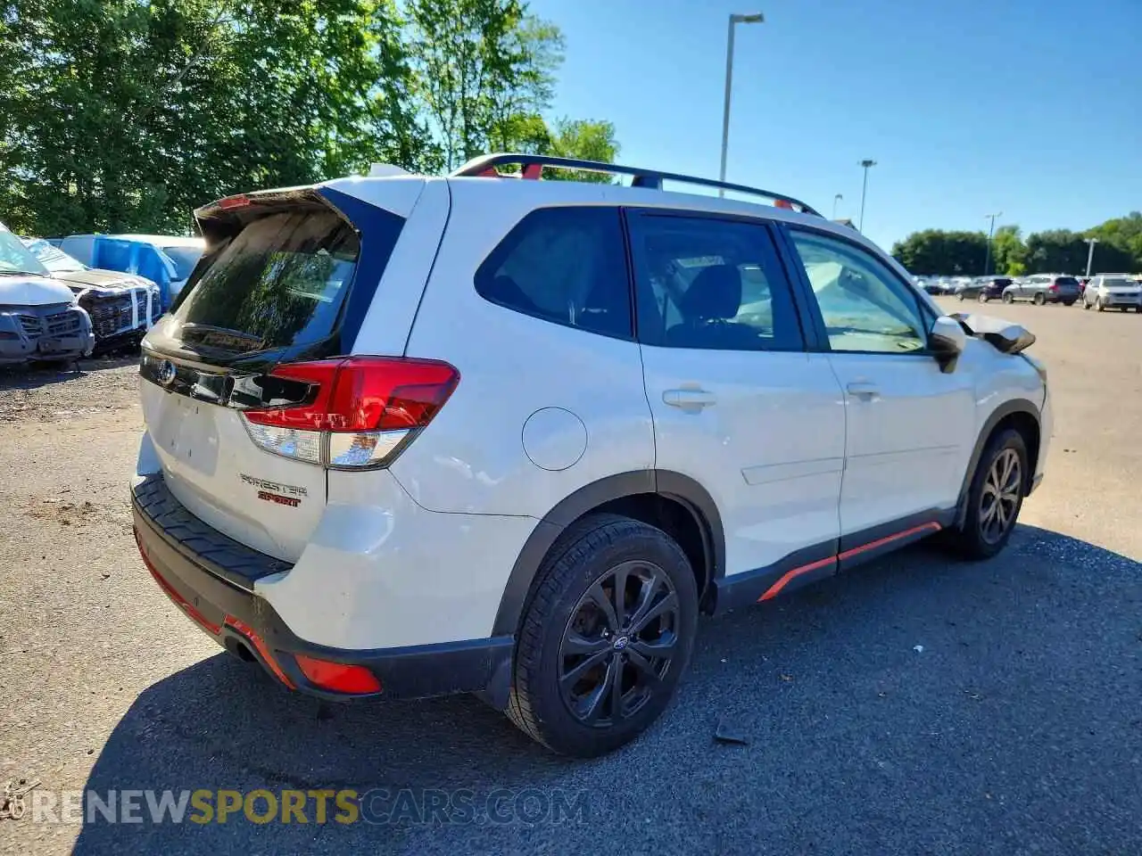 3 Photograph of a damaged car JF2SKARC3MH493736 SUBARU FORESTER 2021