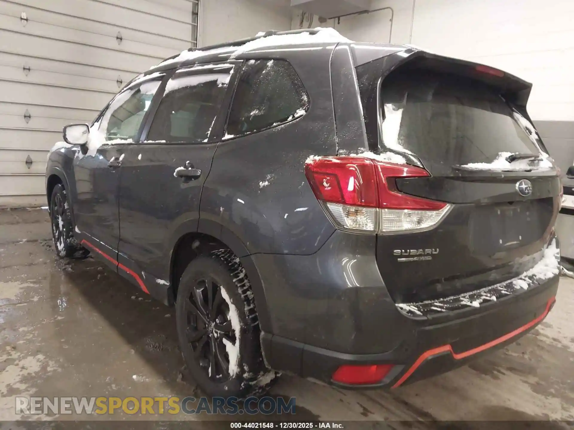 3 Photograph of a damaged car JF2SKARC6MH402989 SUBARU FORESTER 2021