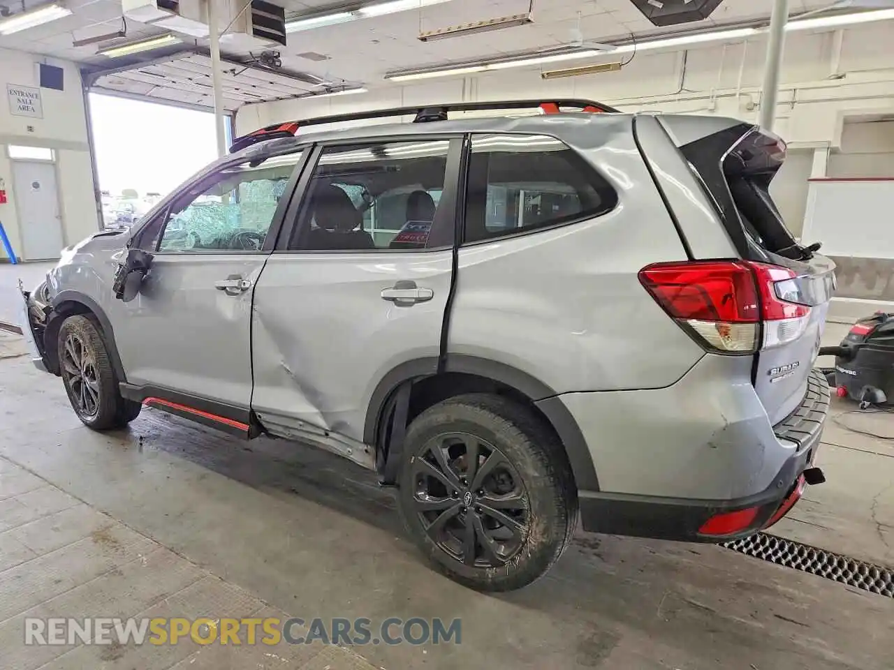 2 Photograph of a damaged car JF2SKARC7MH417386 SUBARU FORESTER 2021