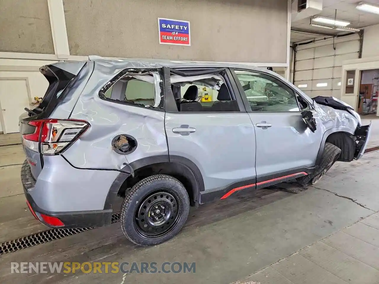 3 Photograph of a damaged car JF2SKARC7MH417386 SUBARU FORESTER 2021