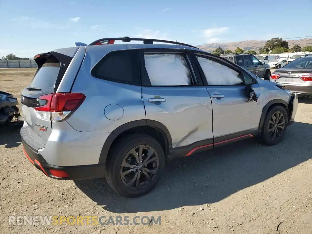 3 Photograph of a damaged car JF2SKARC8MH448890 SUBARU FORESTER 2021