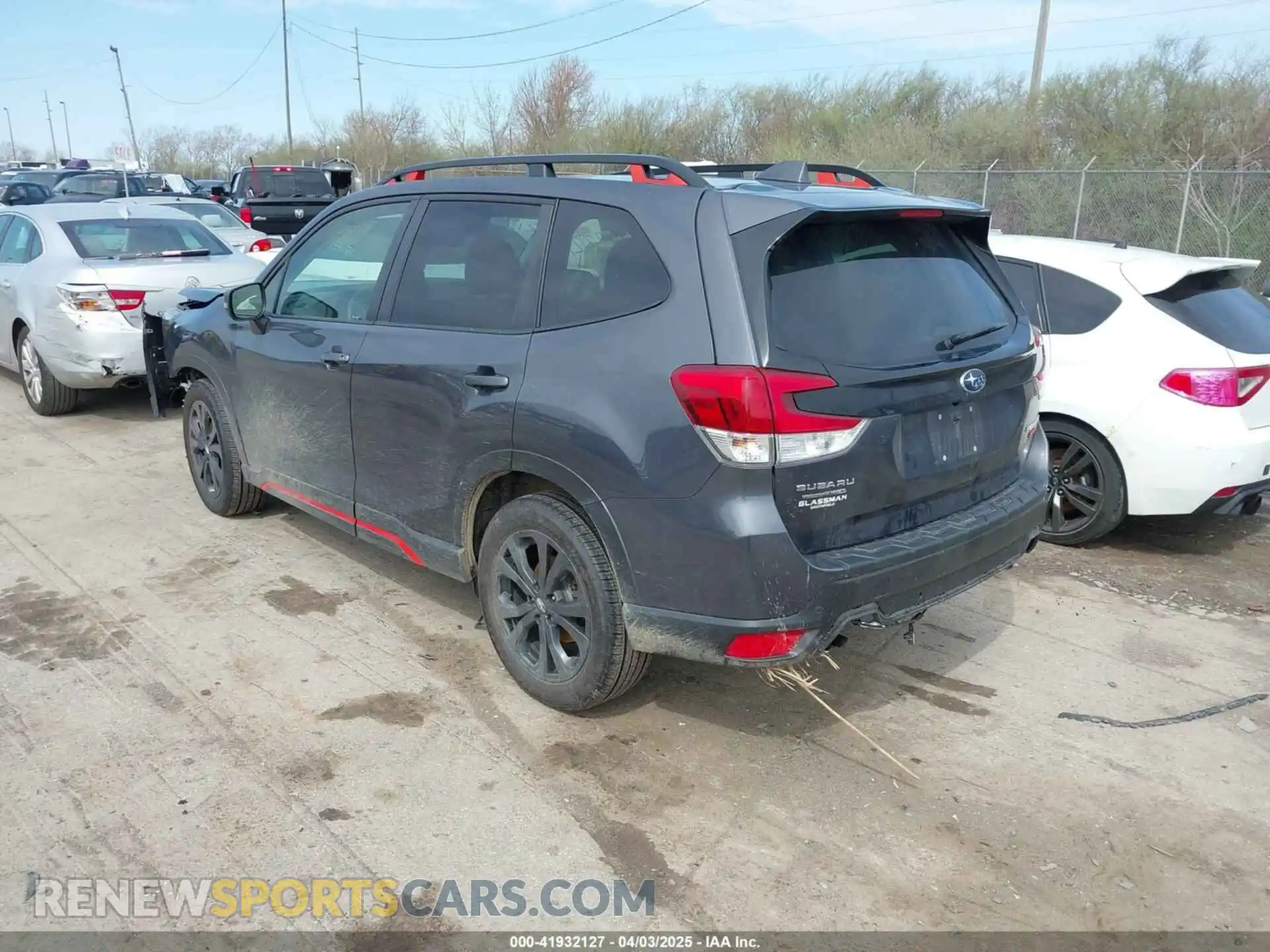 3 Фотография поврежденного автомобиля JF2SKARC8MH510305 SUBARU FORESTER 2021