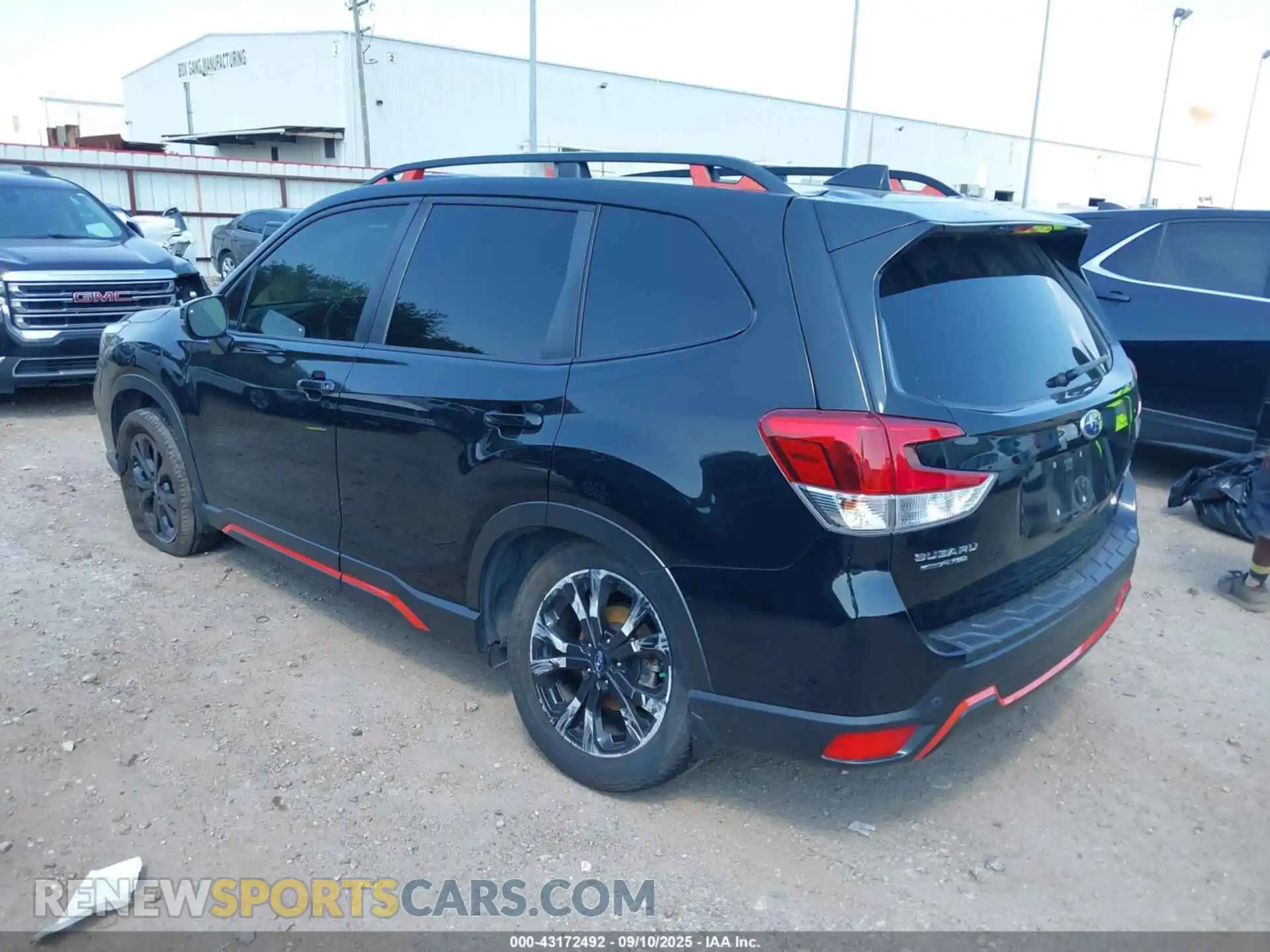 3 Photograph of a damaged car JF2SKARC9MH587278 SUBARU FORESTER 2021