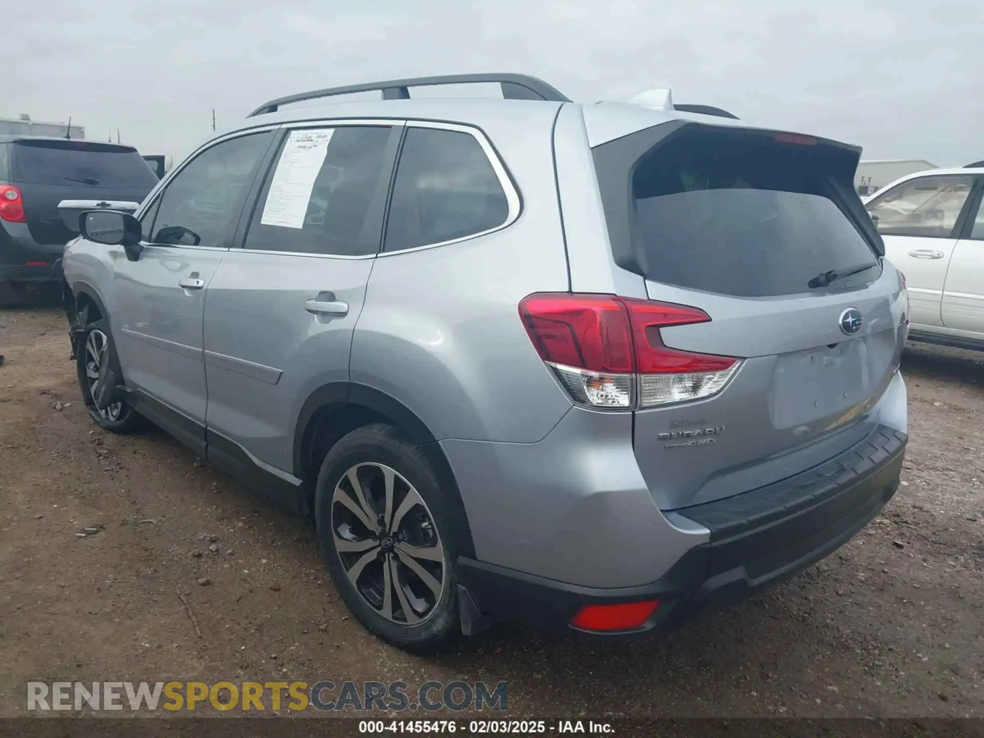 3 Photograph of a damaged car JF2SKASC1MH587446 SUBARU FORESTER 2021