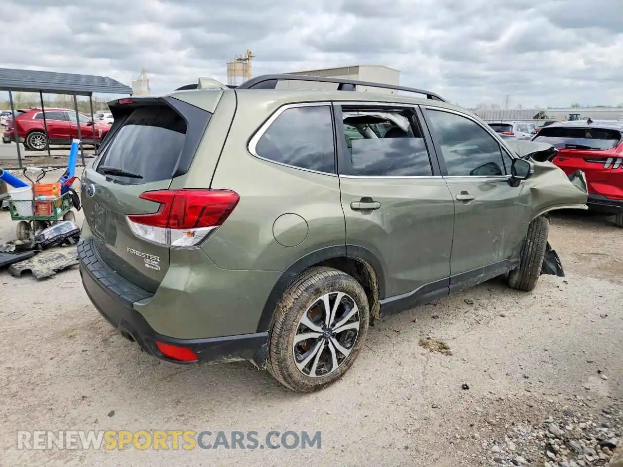 3 Photograph of a damaged car JF2SKASC4MH537401 SUBARU FORESTER 2021