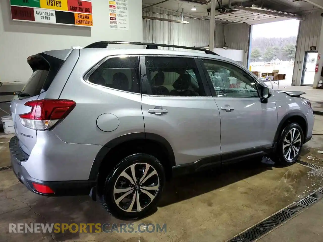 3 Photograph of a damaged car JF2SKASC7MH583840 SUBARU FORESTER 2021