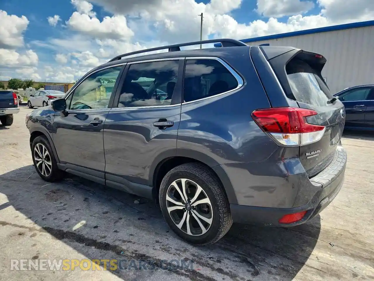 2 fotografías del automóvil dañado JF2SKAUC3MH468231 SUBARU FORESTER 2021