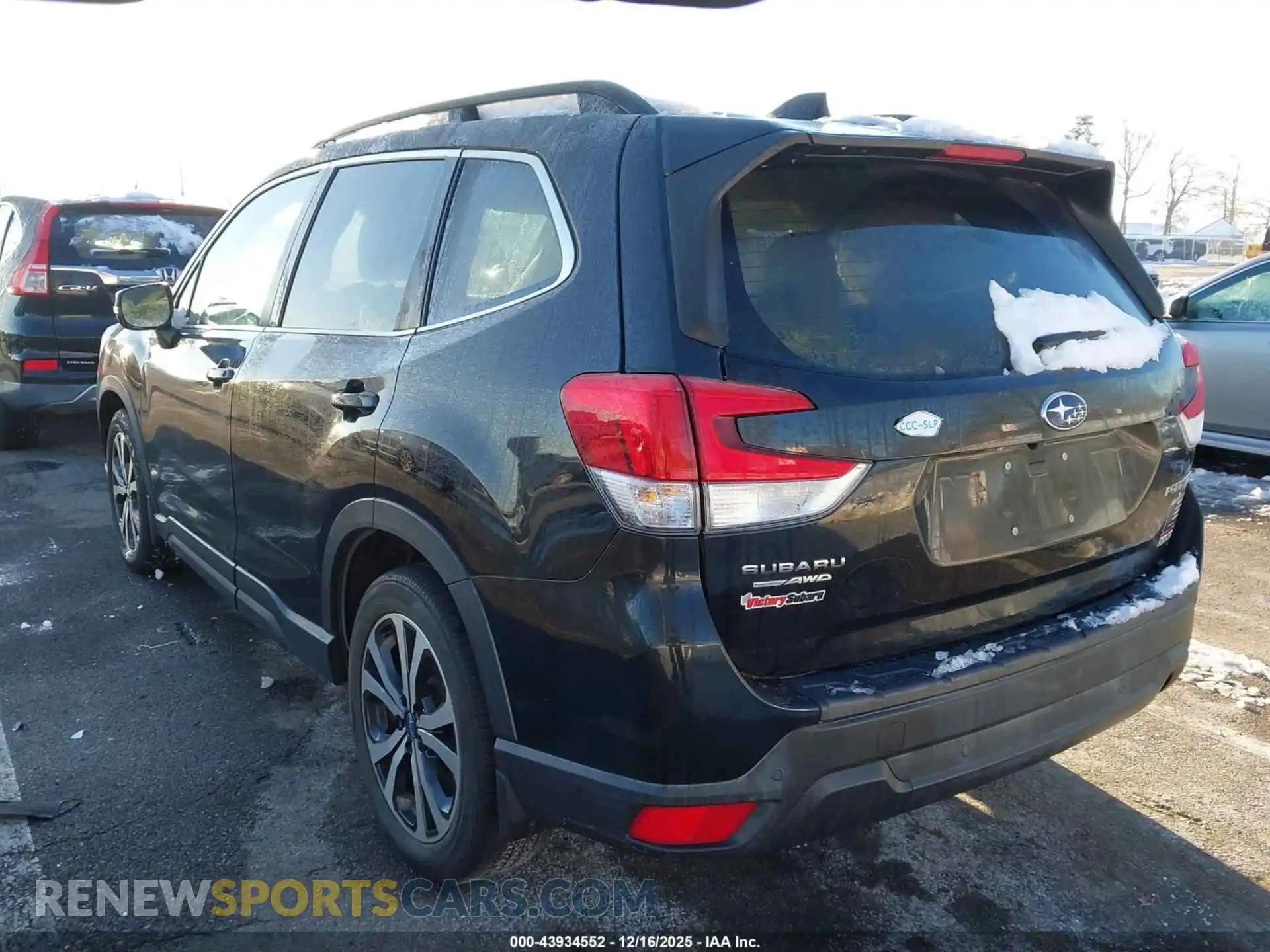 3 Photograph of a damaged car JF2SKAUC3MH493520 SUBARU FORESTER 2021