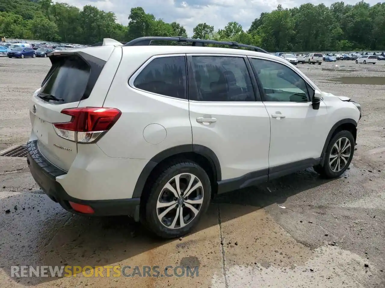 3 Photograph of a damaged car JF2SKAUC4MH443998 SUBARU FORESTER 2021