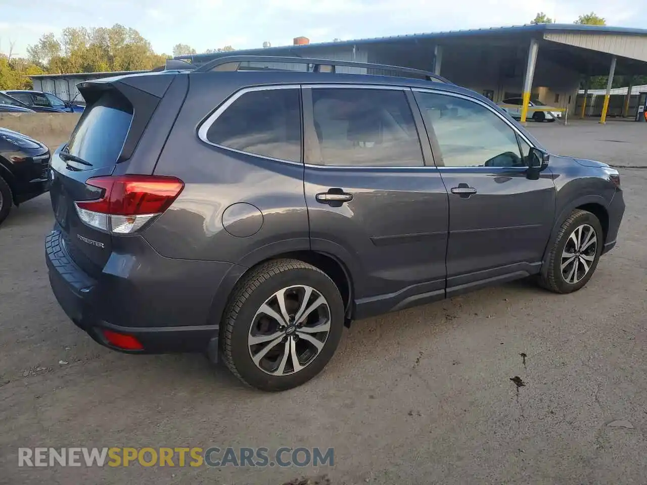 3 Photograph of a damaged car JF2SKAUC6MH504512 SUBARU FORESTER 2021