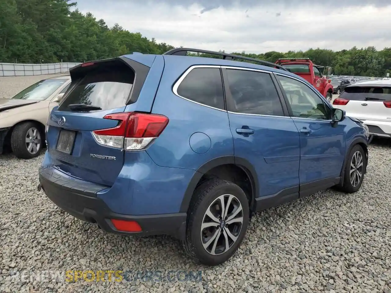 3 Photograph of a damaged car JF2SKAUC8MH407182 SUBARU FORESTER 2021