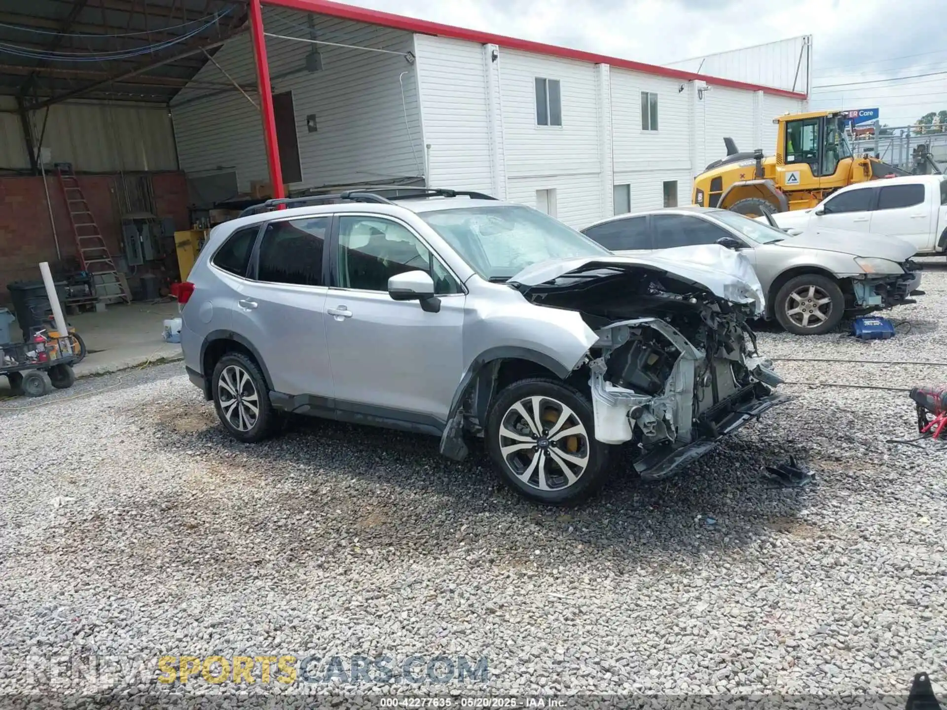 1 Photograph of a damaged car JF2SKAUC9MH532420 SUBARU FORESTER 2021