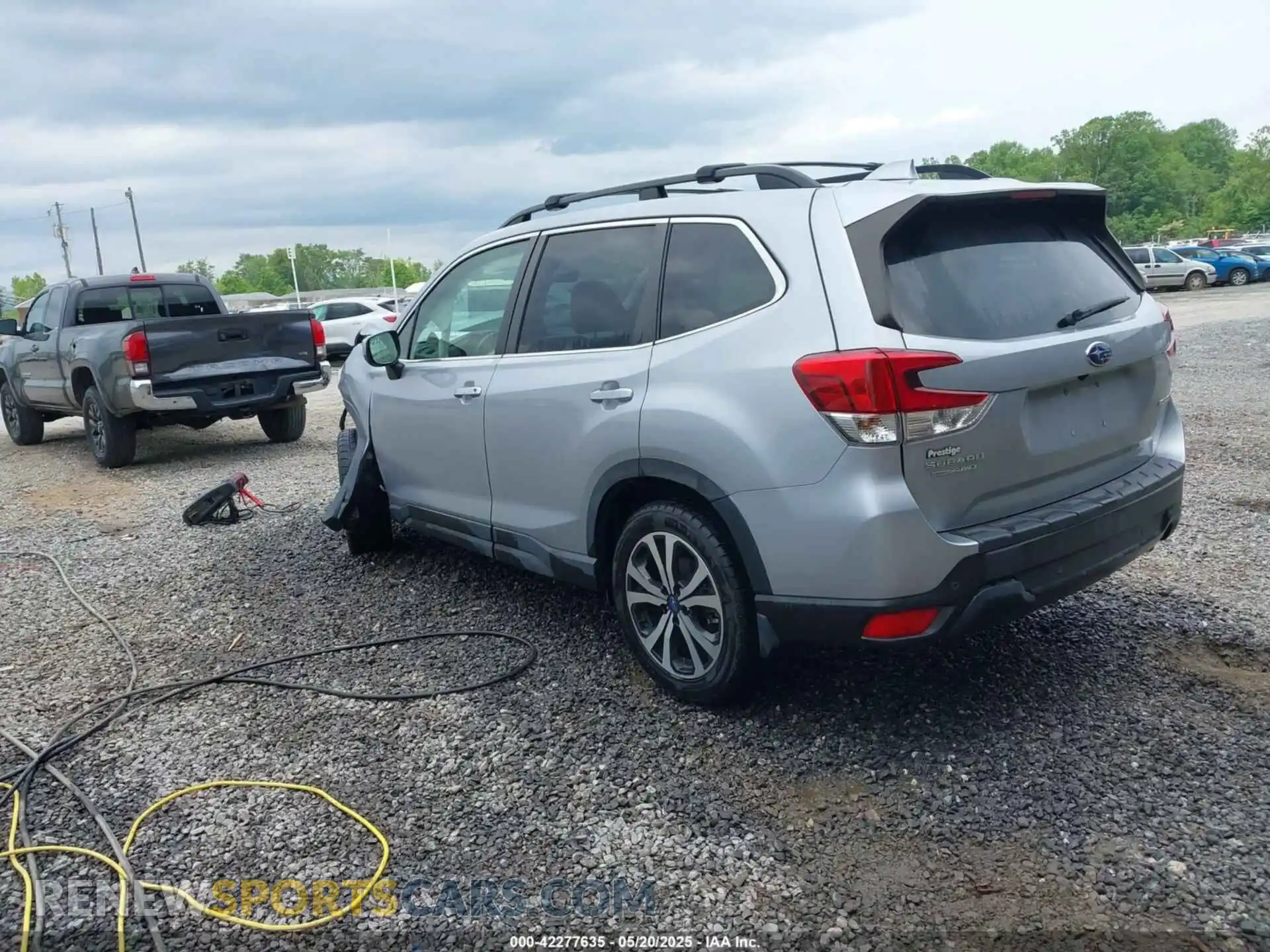 3 Photograph of a damaged car JF2SKAUC9MH532420 SUBARU FORESTER 2021