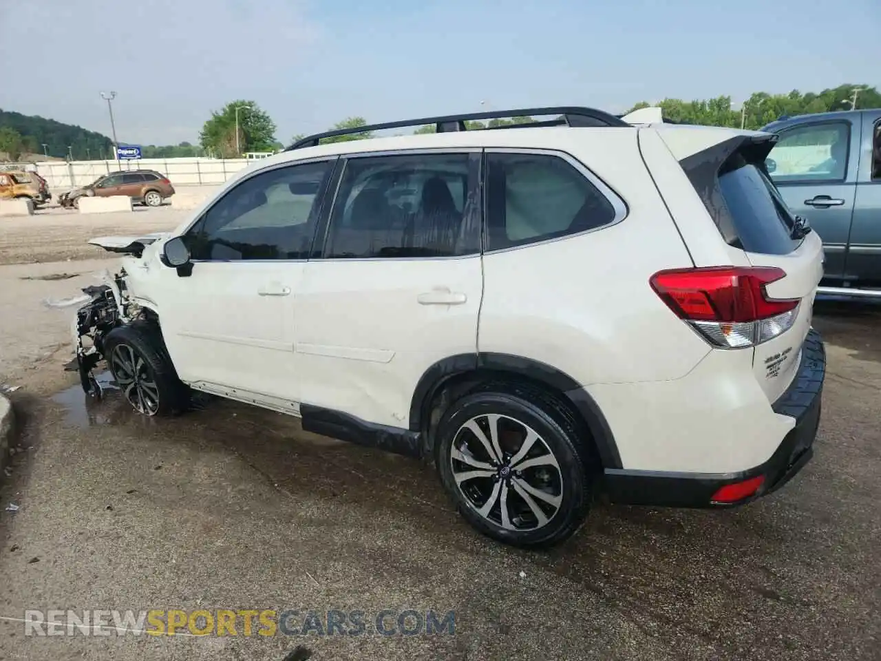 2 Photograph of a damaged car JF2SKAUC9MH583206 SUBARU FORESTER 2021